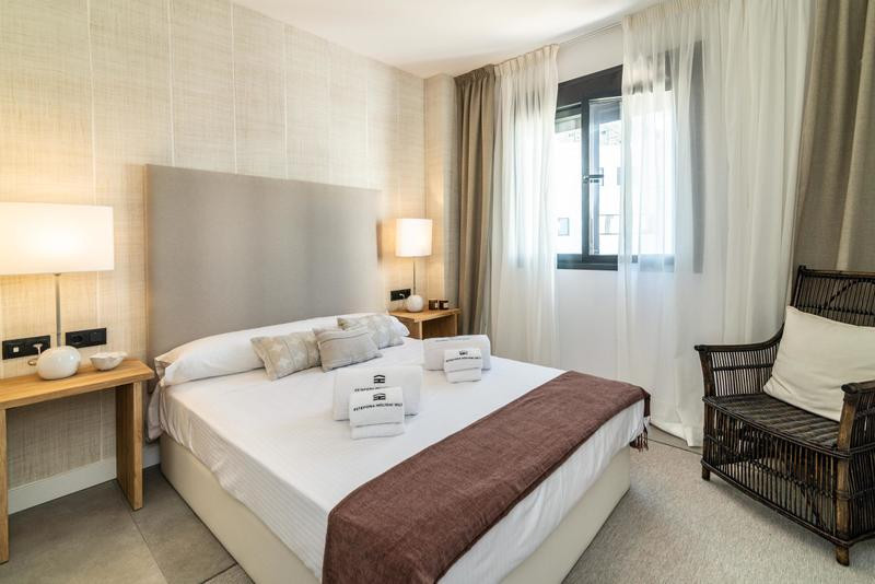 The south part of the urbanization has swimming pool area with an infinity designed pool.