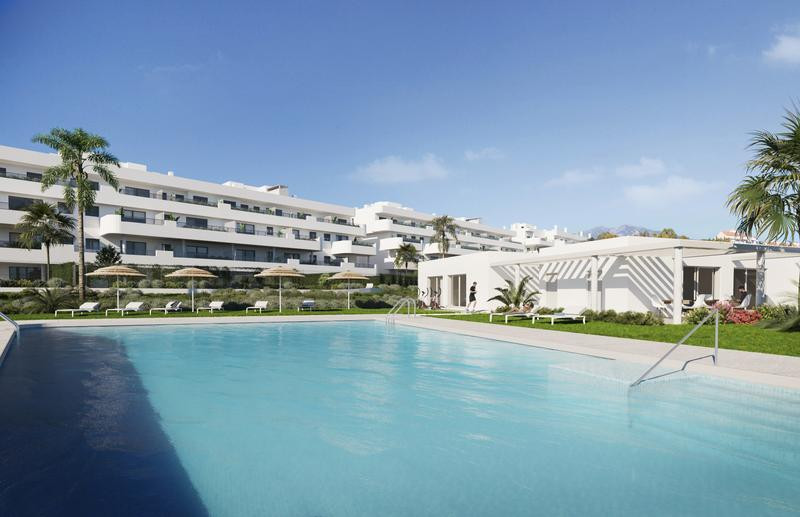 New residential project surrounded by some of the best golf courses in Estepona.
