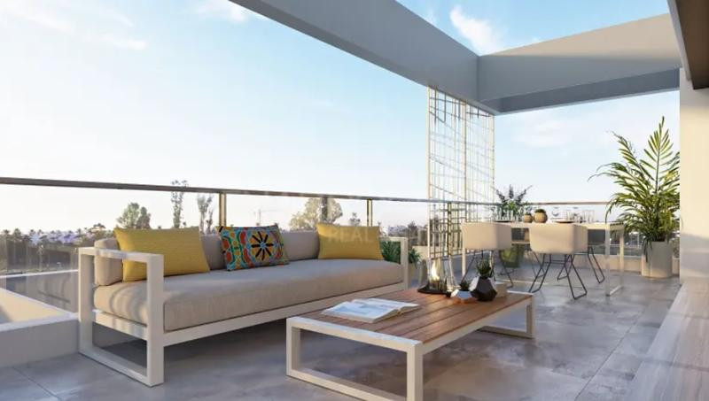 On Estepona’s New Golden Mile, it offers contemporary style apartments and penthouses in a location close to all kinds of amenities, just minutes from Puerto Banús and Estepona, close to the beach and numerous golf courses.