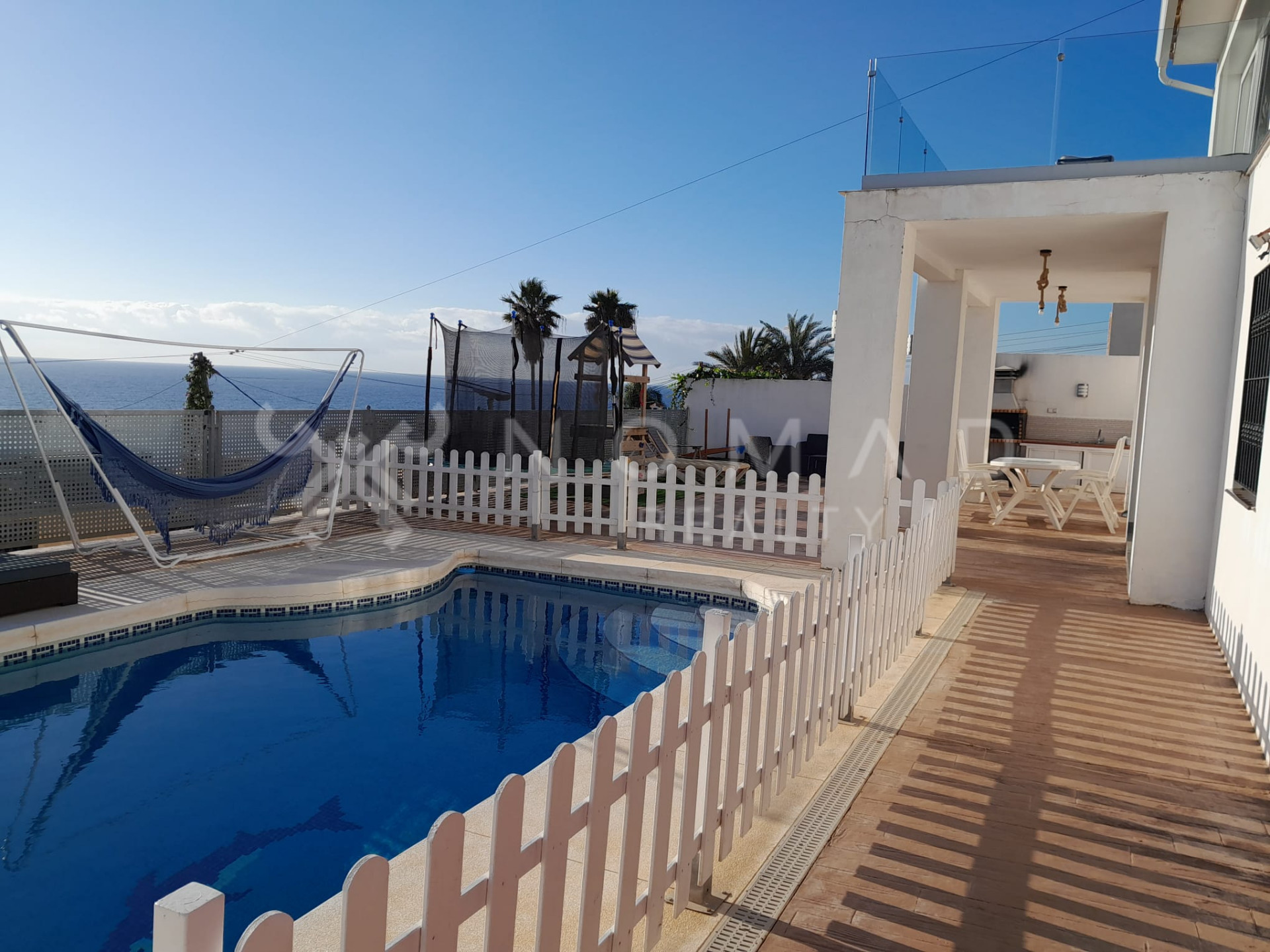villas en estepona · buenas-noches 650000€