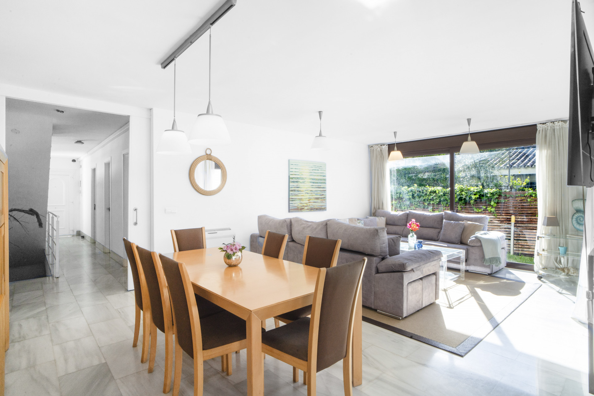 Luxurious family villa with every conceivable amenity just a few meters from sandy Casablanca Beach, one of the best on the coast.