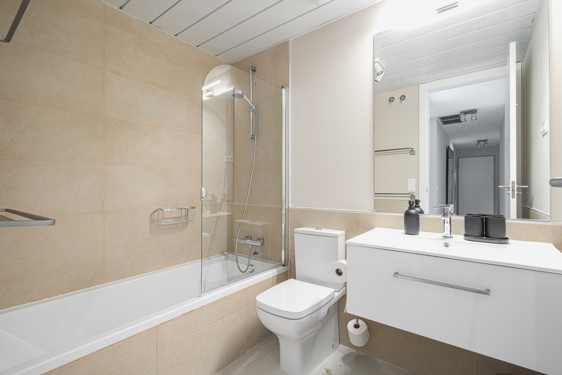 Apartment Estepona NF-00695P