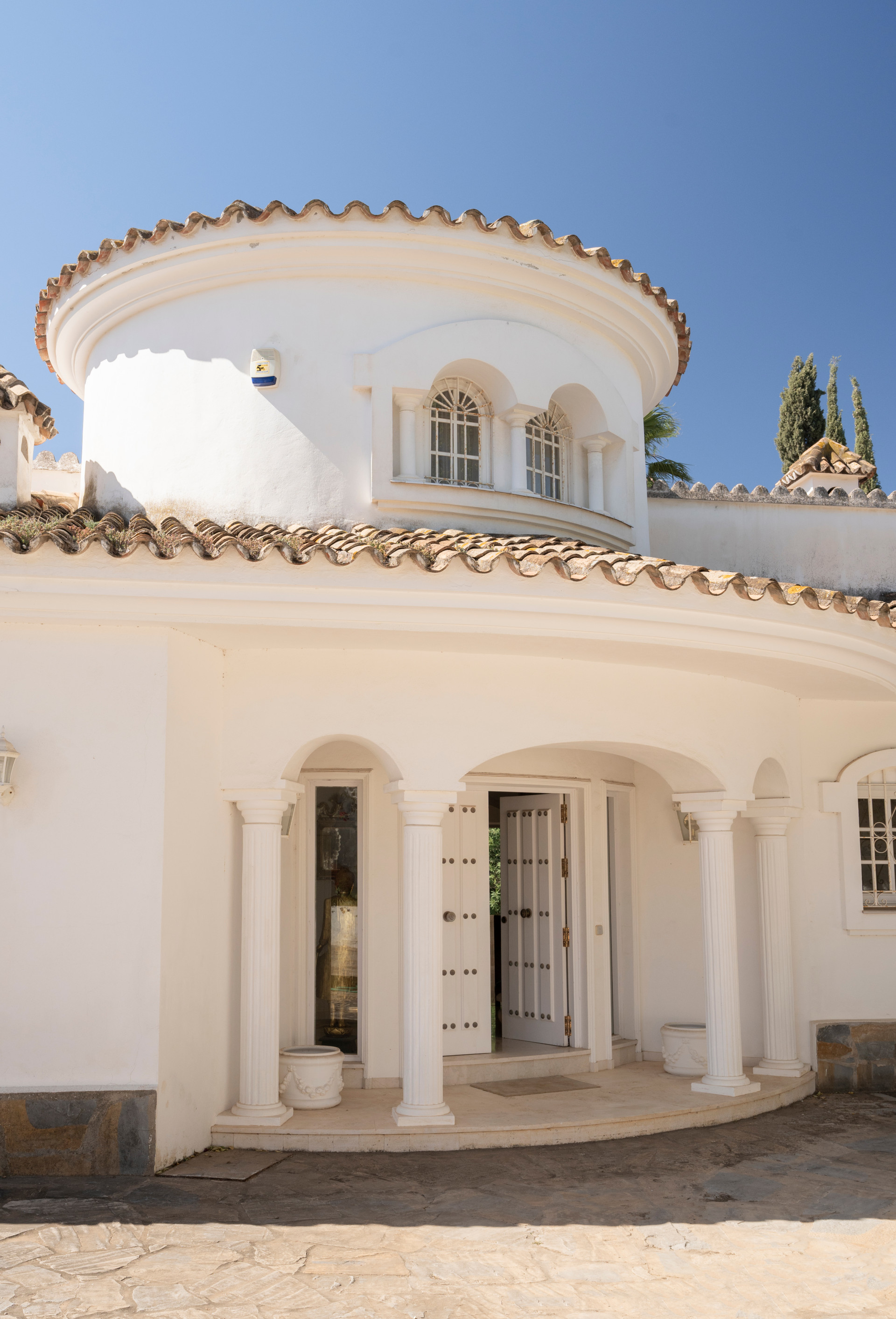 Villa de estilo andaluz de 3 dormitorios en El Paraiso