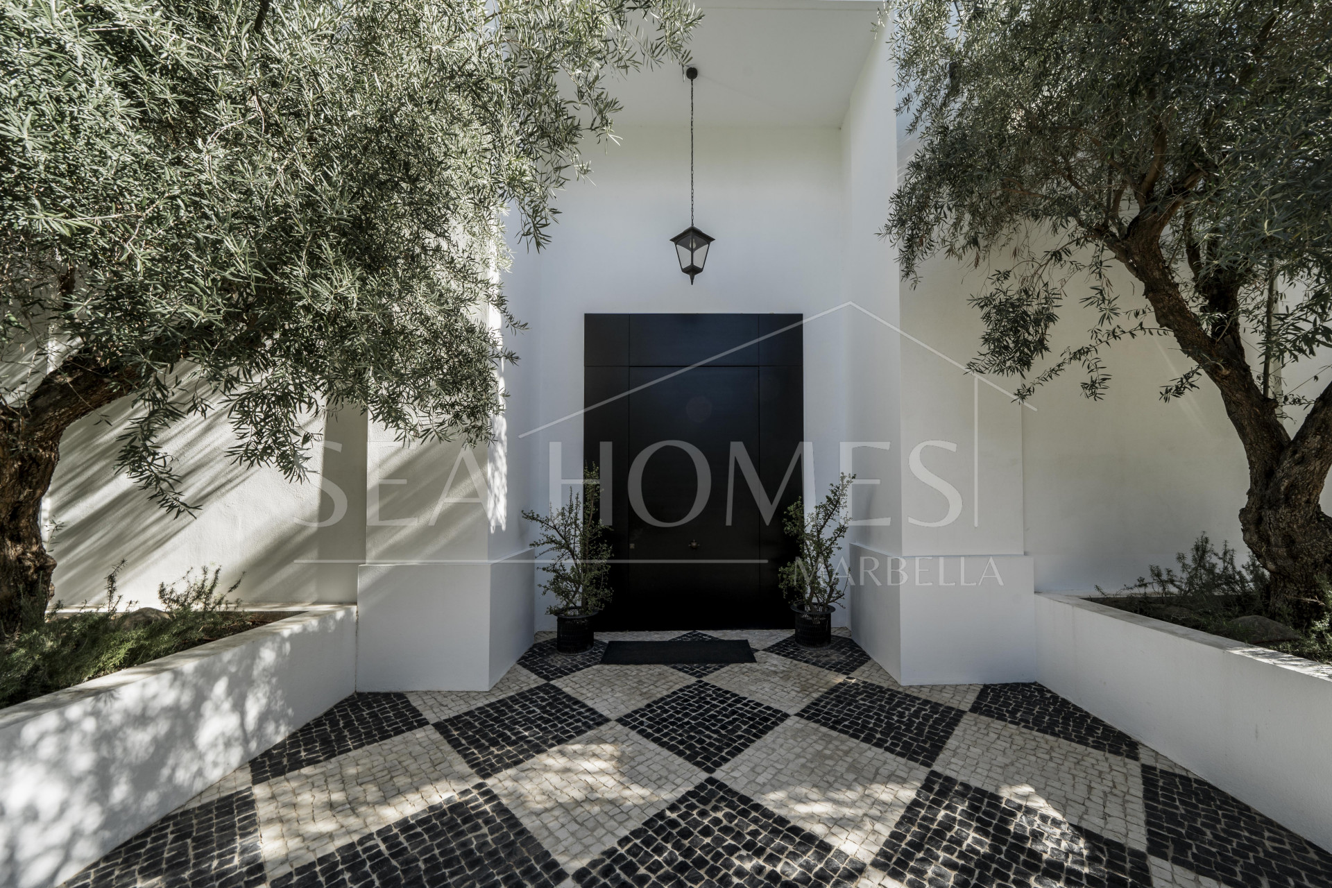 Villa Jasmine - Exclusive 6-bed elegant villa with unmatched sea views in Los Flamingos