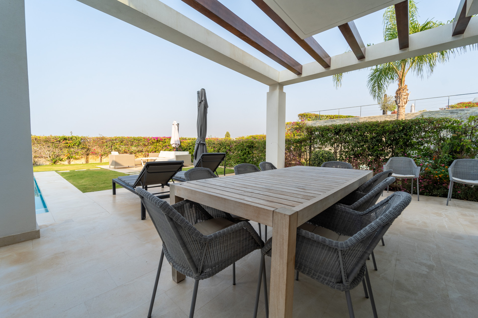 Frontline Golf Luxury semi-detached Villa within a gated community