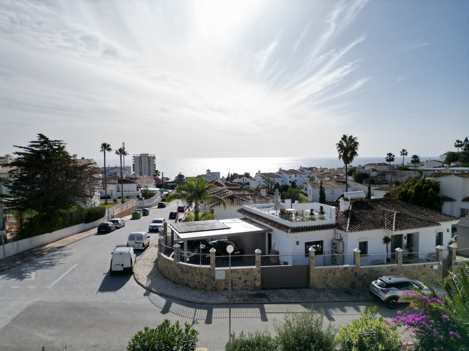 Villa de lujo con vistas panorámicas al mar en Mijas Costa, Málaga