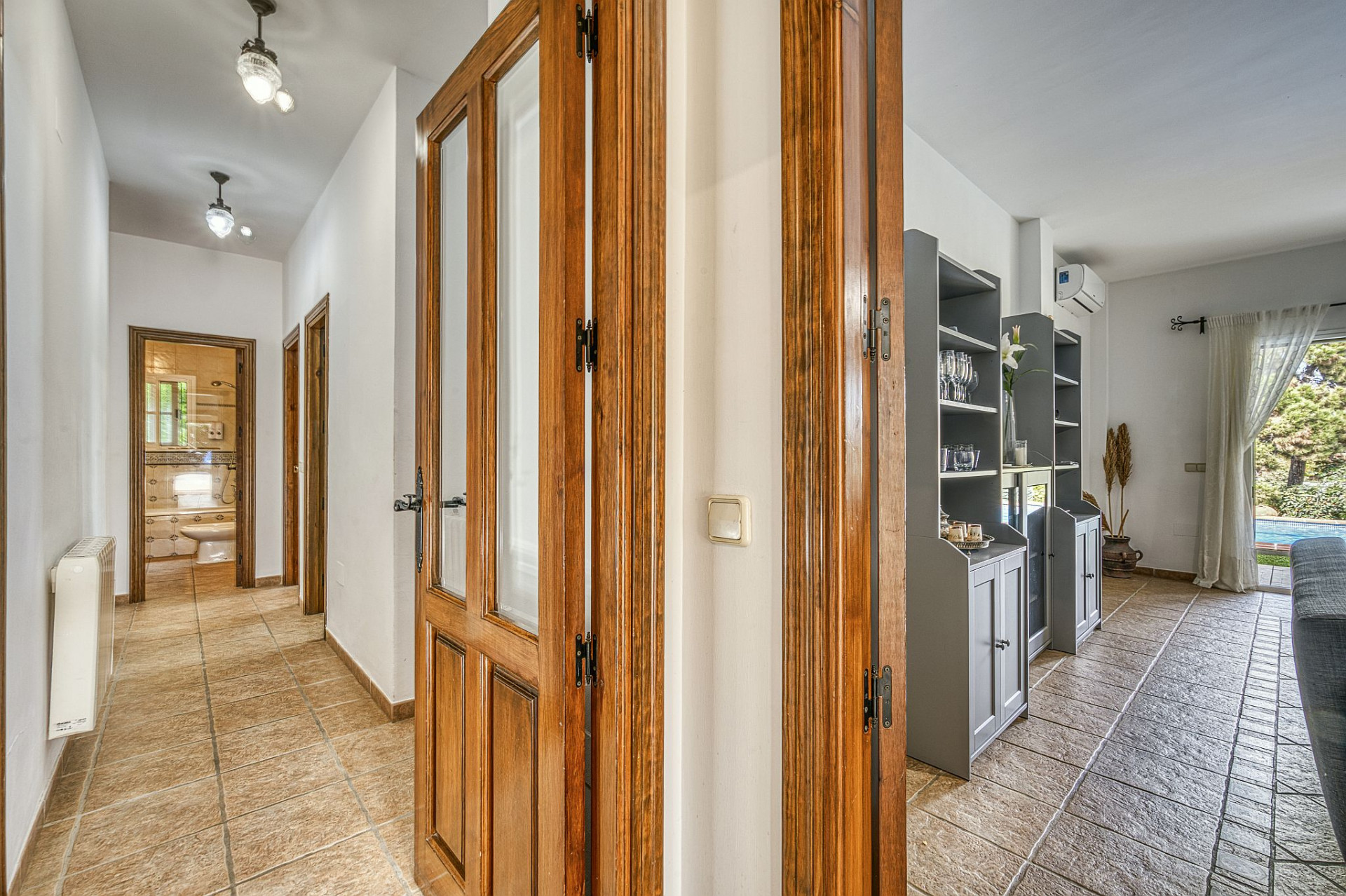 Image 33: villa - chalet For sale, Marbella, €1,200,000 [437-00178P]