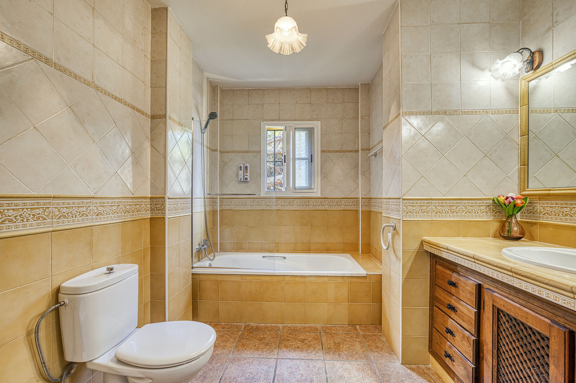 Image 33: villa - chalet For sale, Marbella, €1,200,000 [437-00178P]