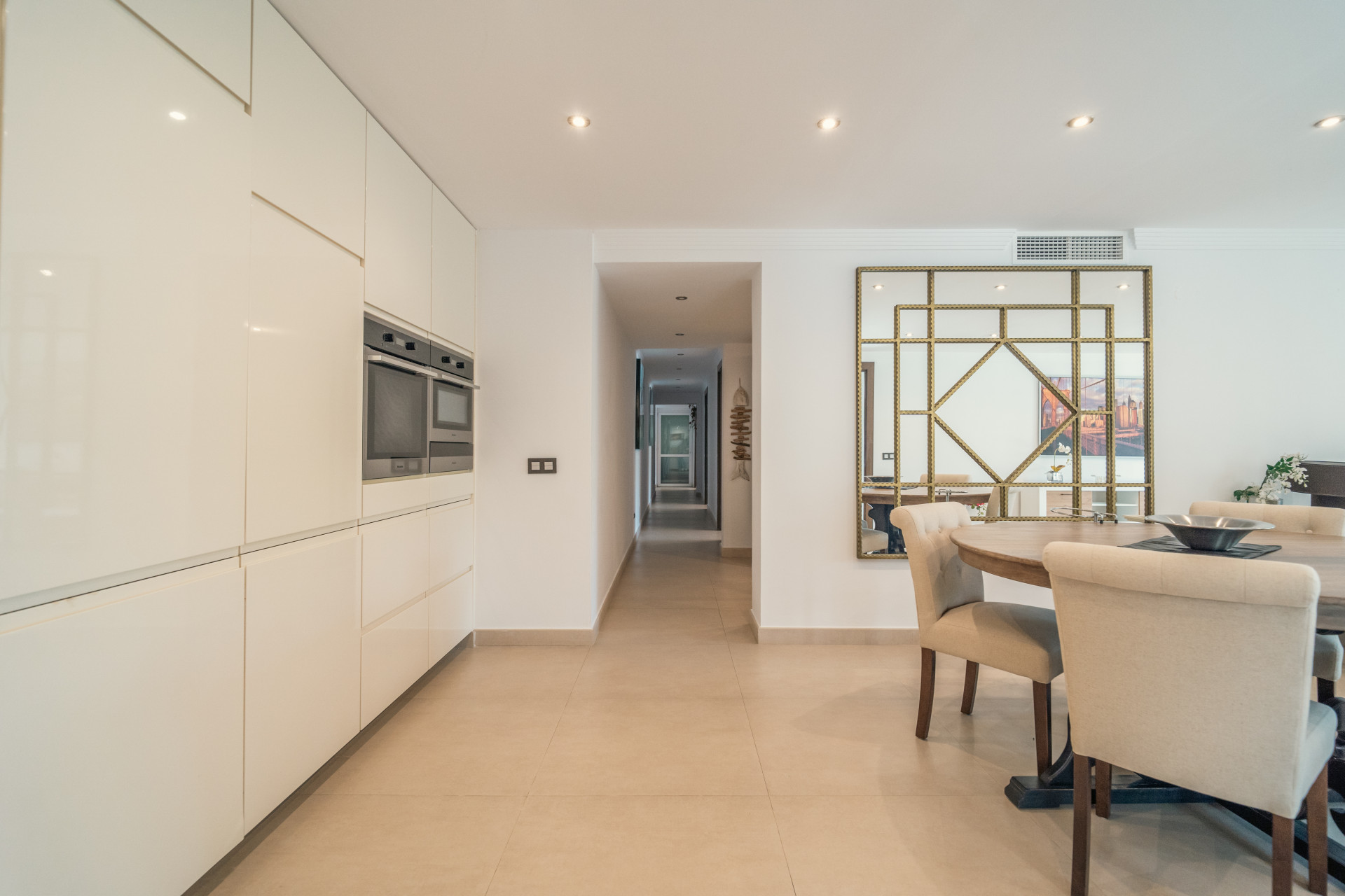 Image 32: detached villa For sale, San Pedro de Alcántara, €3,000,000 [437-00247P]