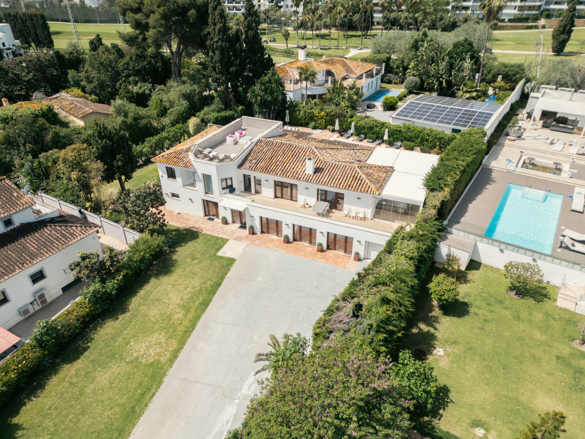 Image 32: detached villa For sale, San Pedro de Alcántara, €3,000,000 [437-00247P]