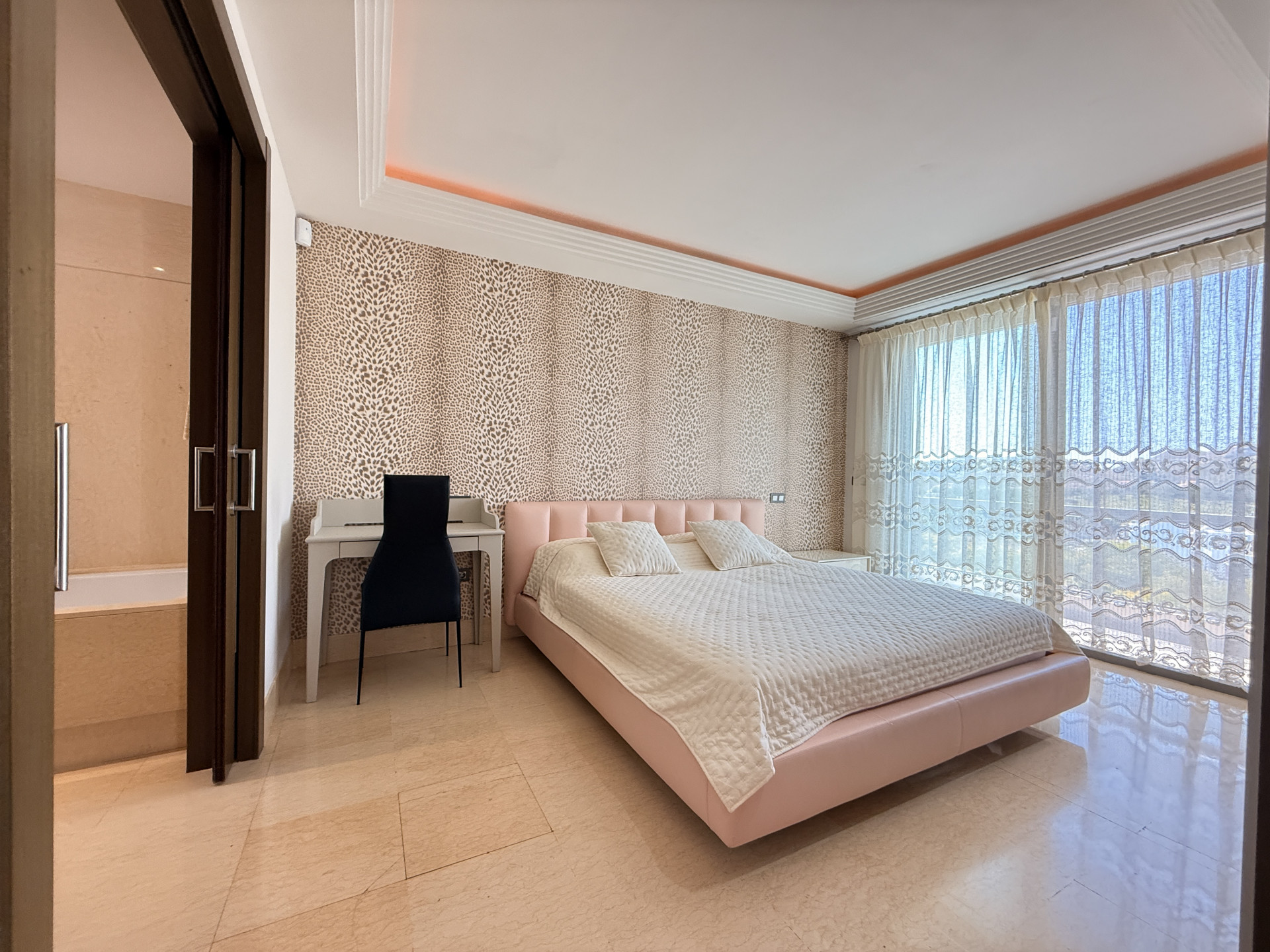 Image 38: apartment For sale, Benahavís, €790,000 [437-01513P]