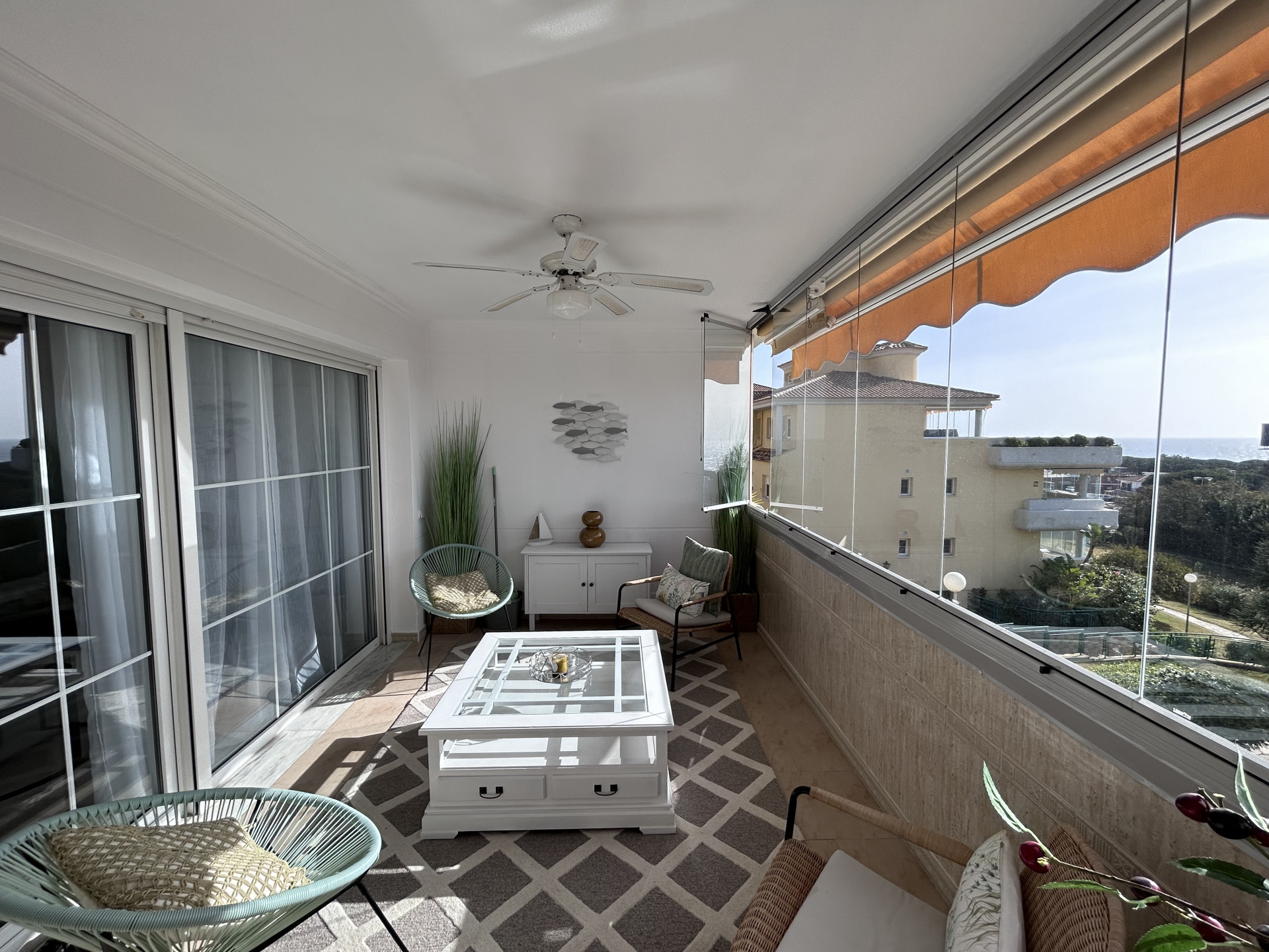 Image 33: apartment For sale, Marbella, €550,000 [437-01328P]
