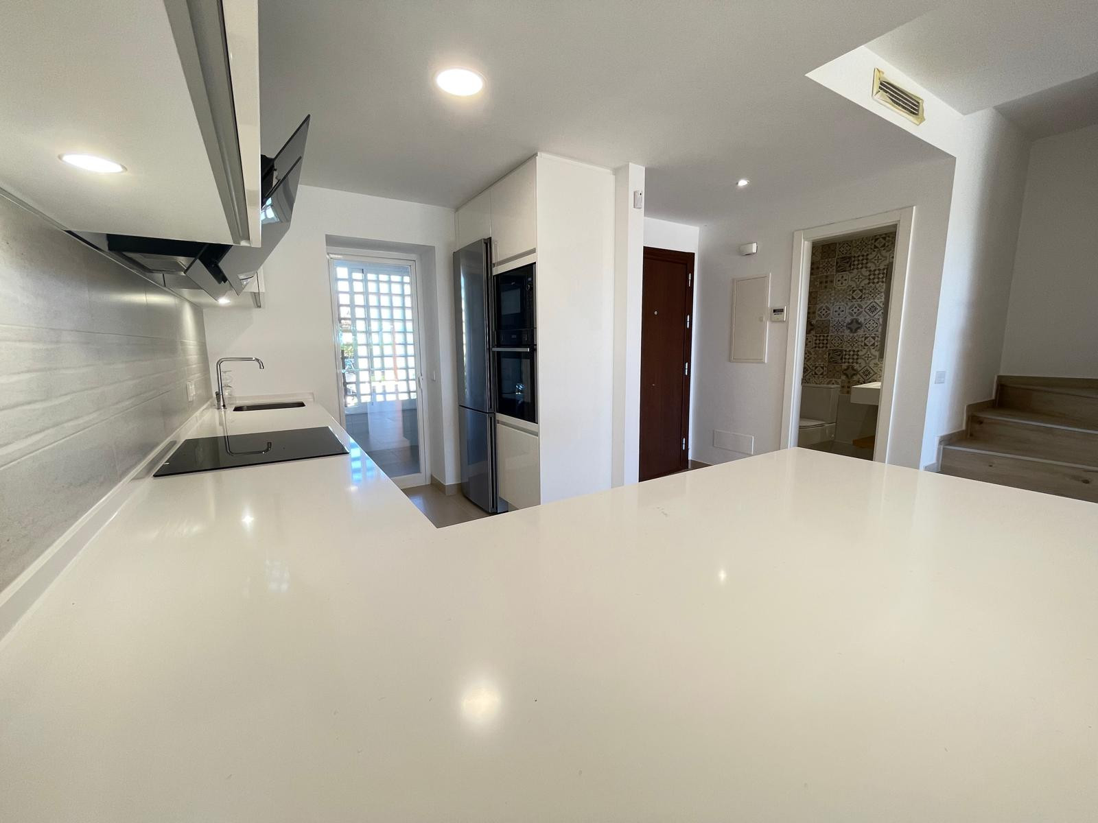 Luminous Tranquility: Spacious 3-Bedroom Townhouse in Paraíso Bellevue, Benahavis