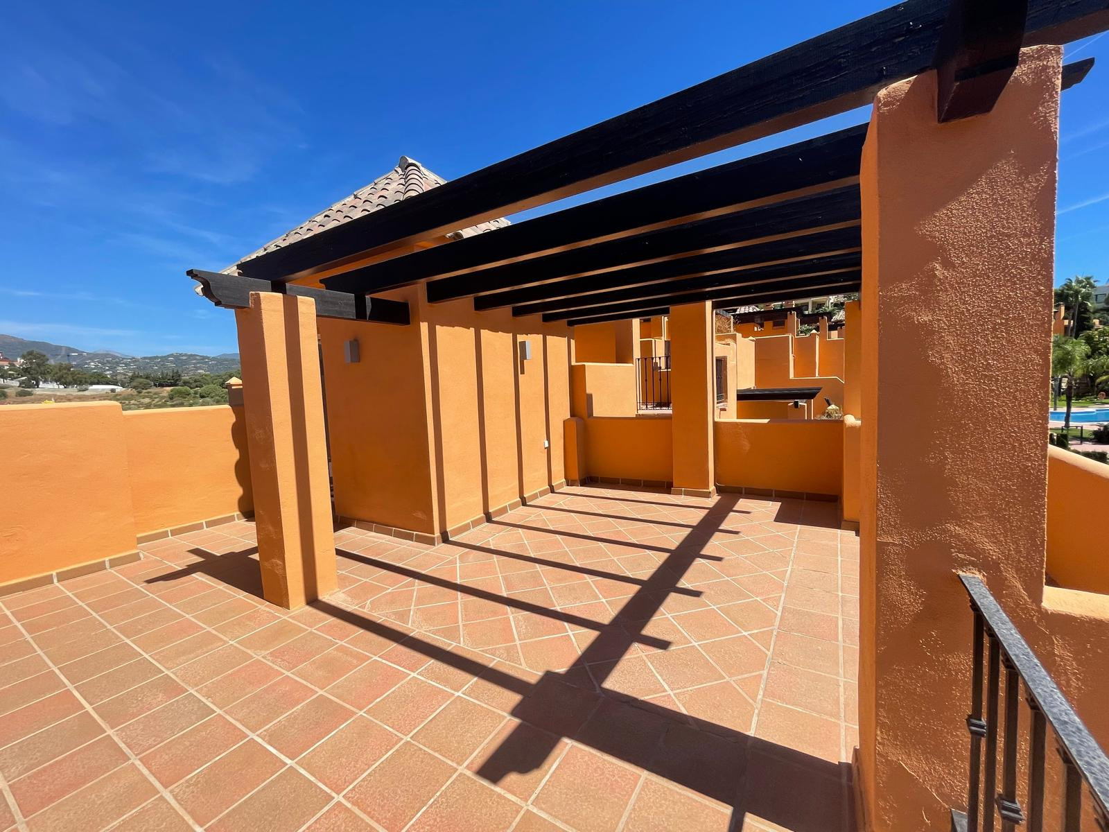 Luminous Tranquility: Spacious 3-Bedroom Townhouse in Paraíso Bellevue, Benahavis