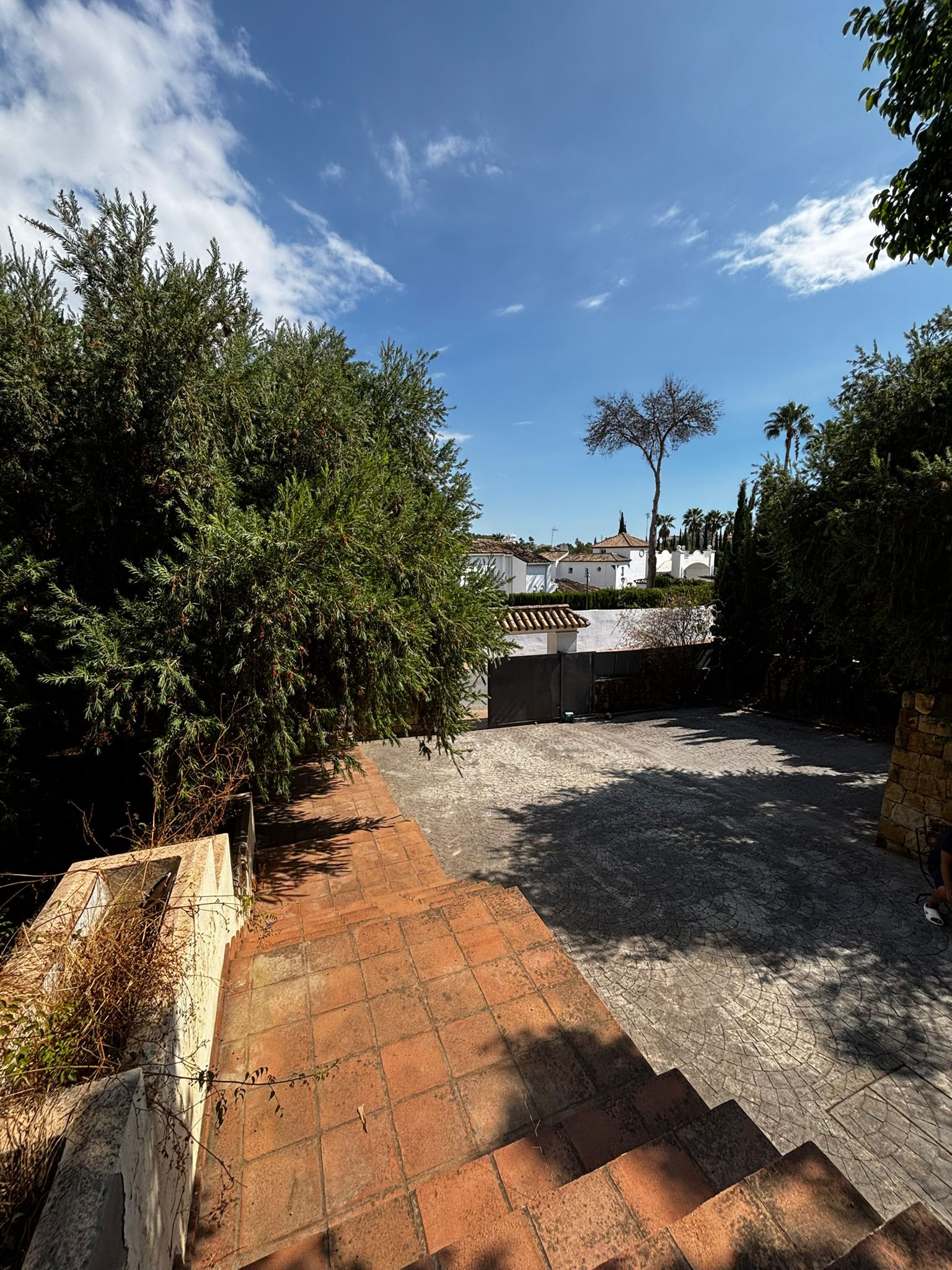 Villa with great potential in the heart of the Golf Valley.