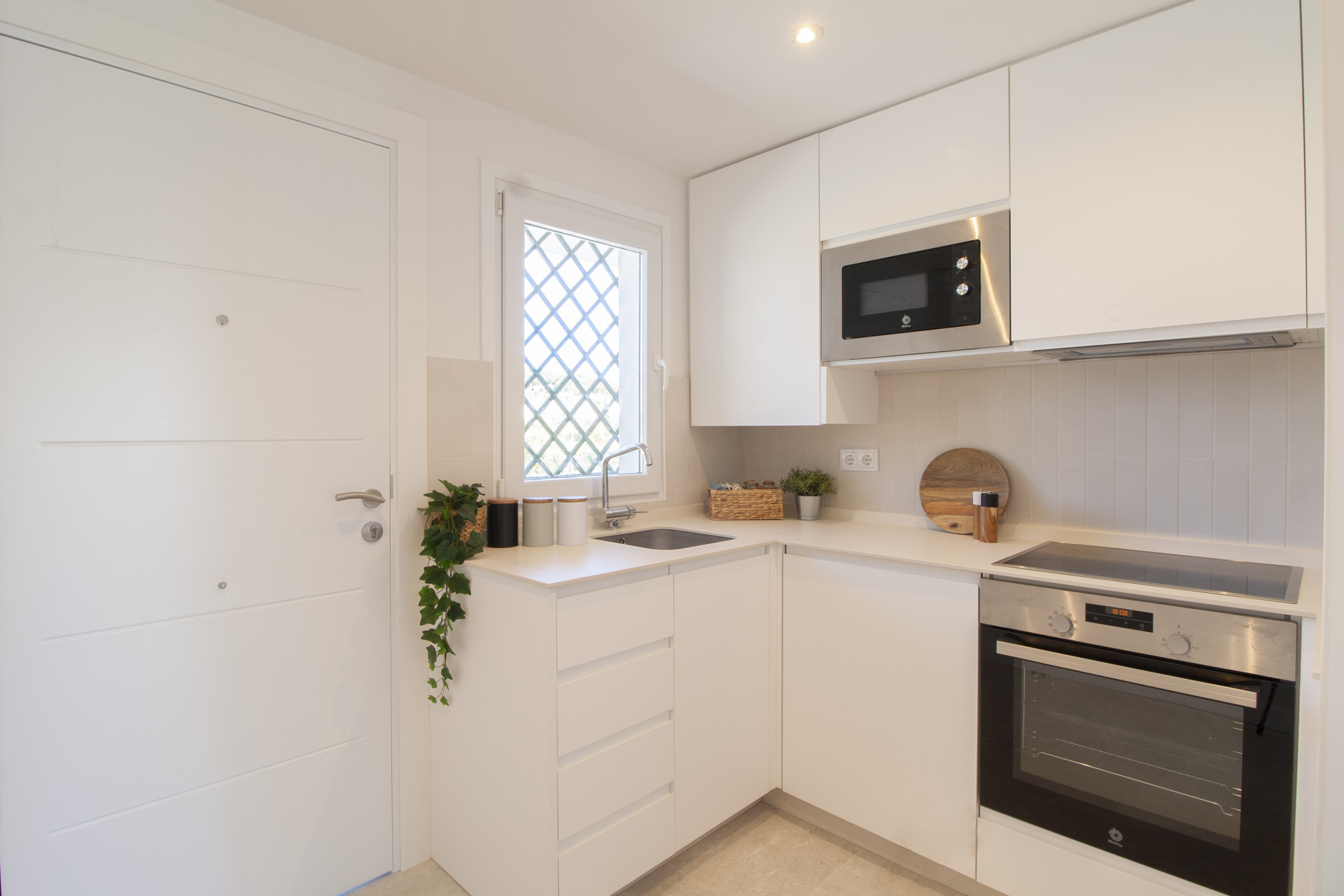 Sophisticated Apartment in the Heart of Artola with tourist license!