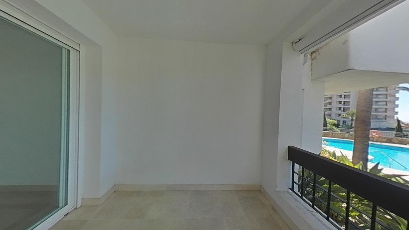 Apartment for sale in Marbella East, Costa del Sol