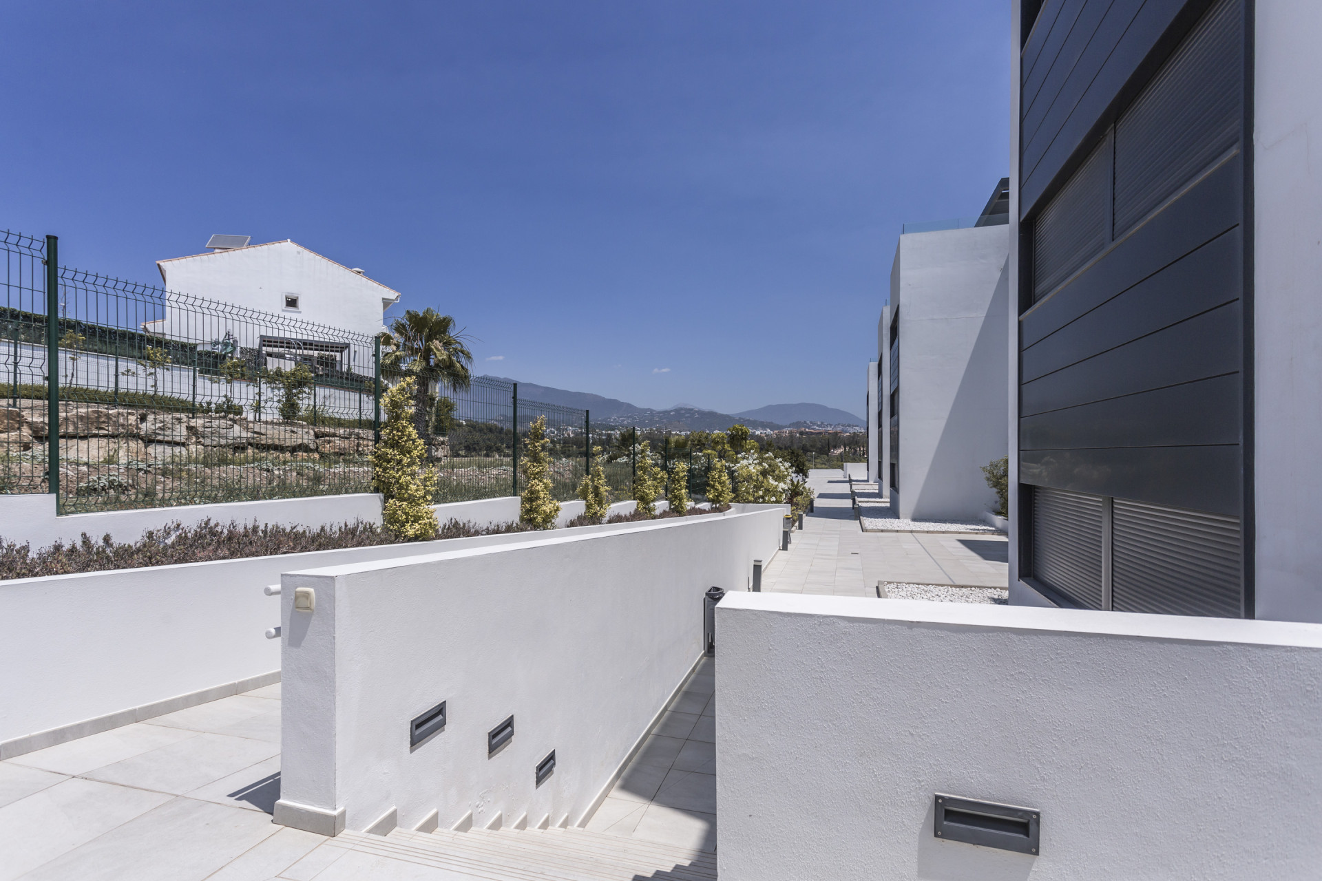 Luxury apartment in Campanario Hills (New Golden Mile)