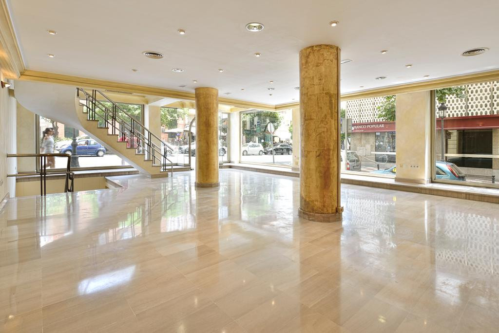 Comercial en venta en Marbella, Costa del Sol