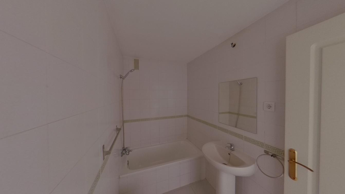 Apartment for sale in Nueva Andalucia, Marbella, Costa del Sol