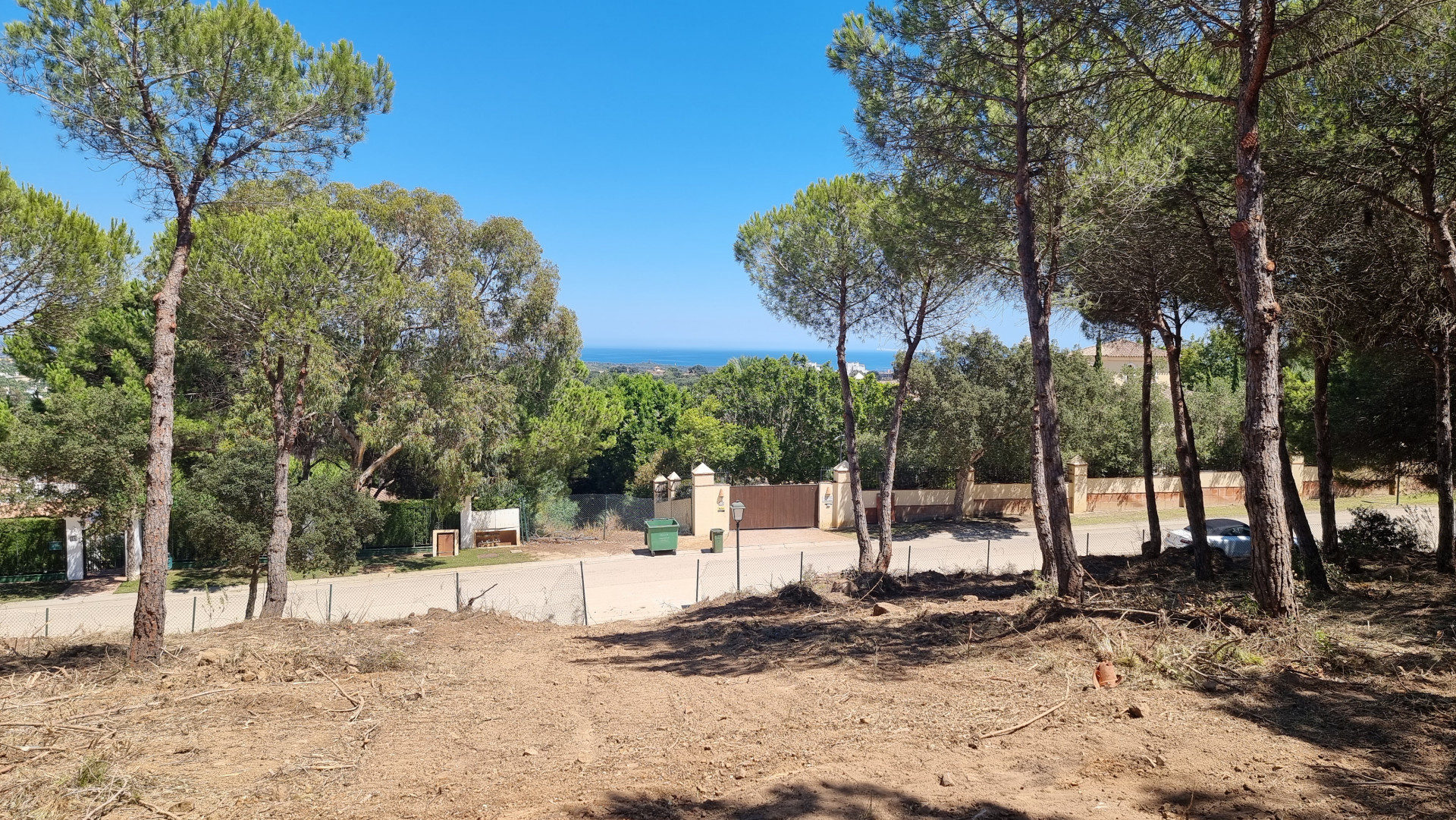 seaview plot almenara golf with unique flow81 architects project and building license