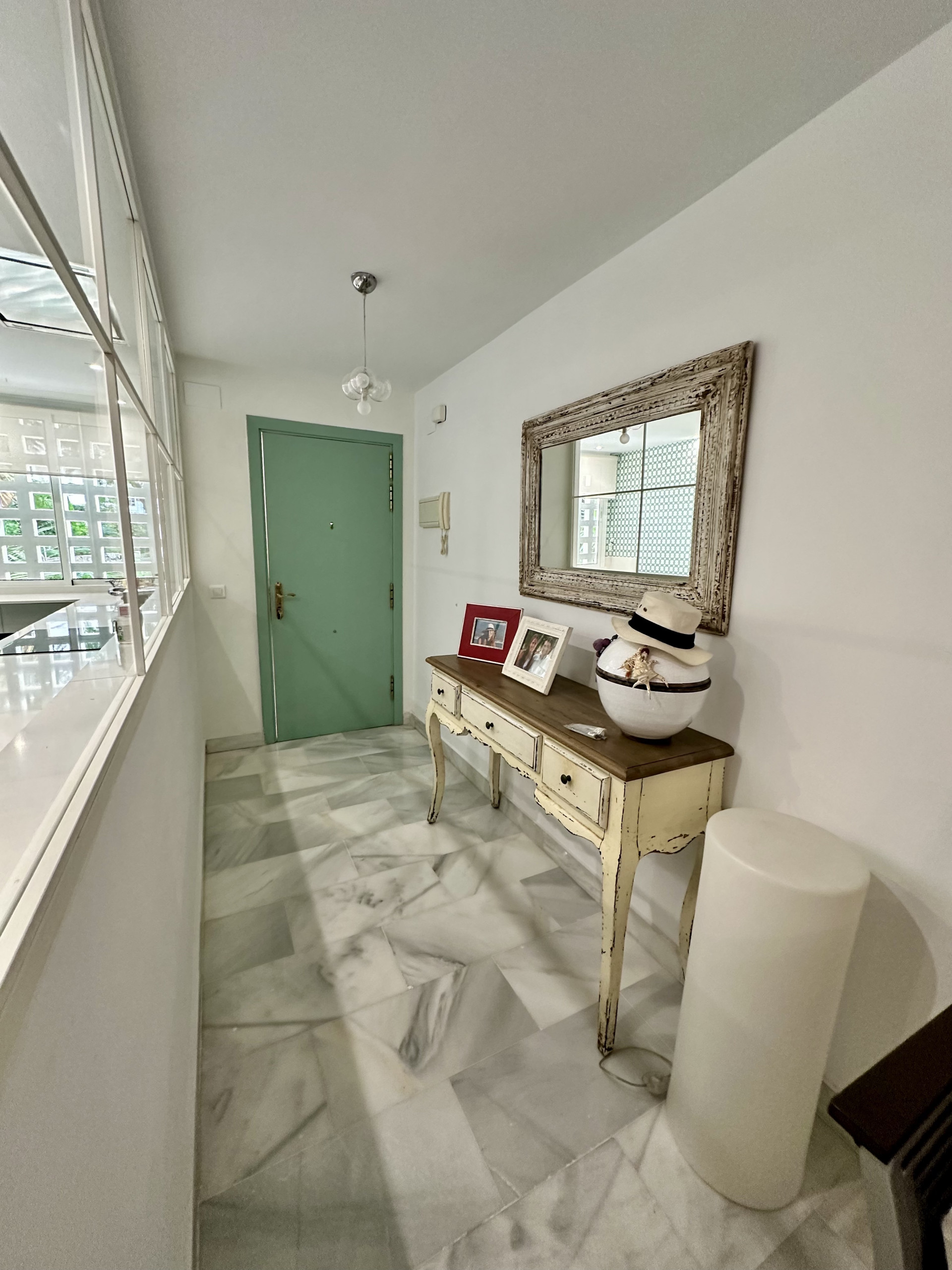 Ground Floor Apartment with Private Garden Near the Beach – Guadalmina Baja, Marbella