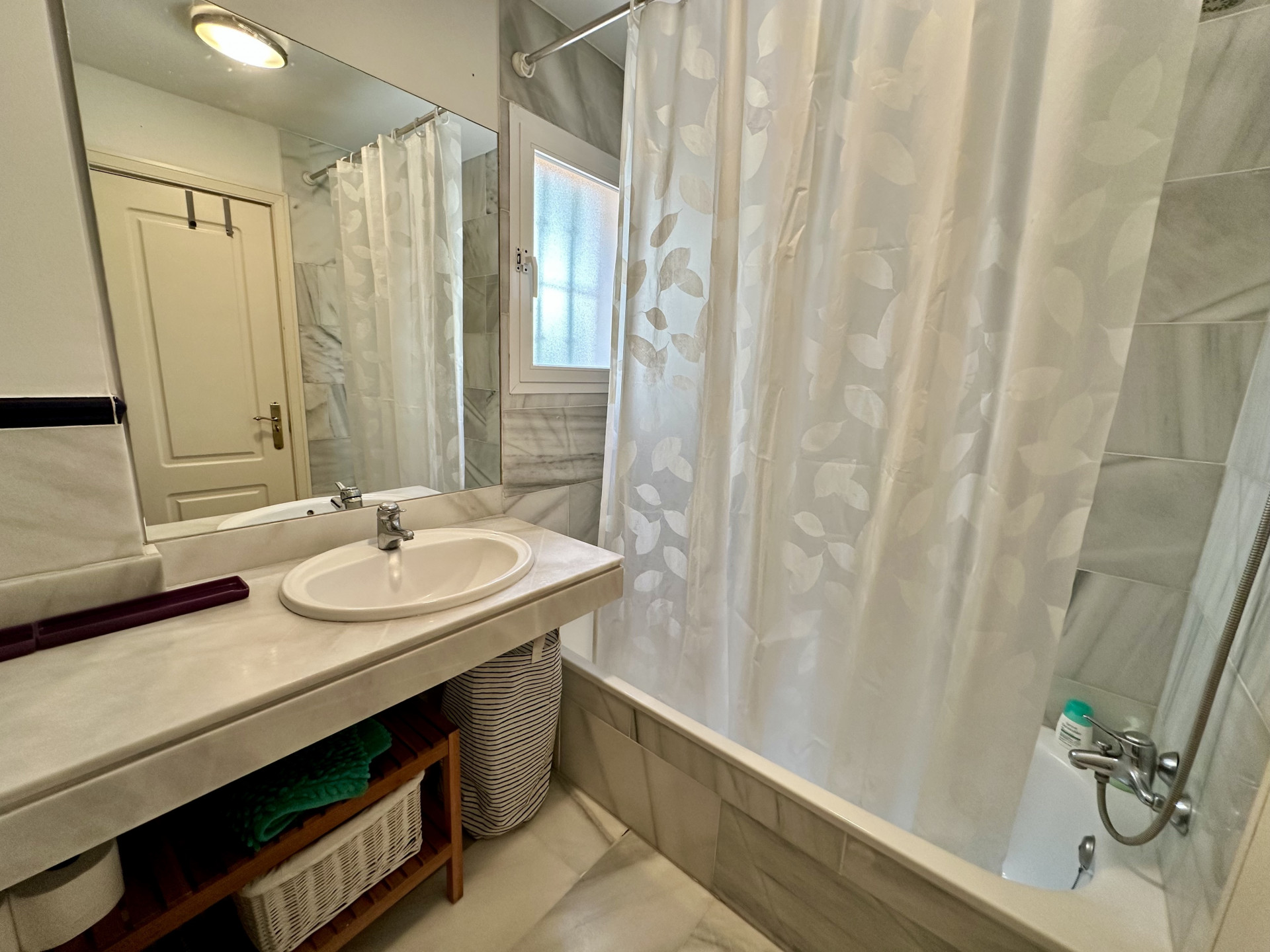 Ground Floor Apartment with Private Garden Near the Beach – Guadalmina Baja, Marbella