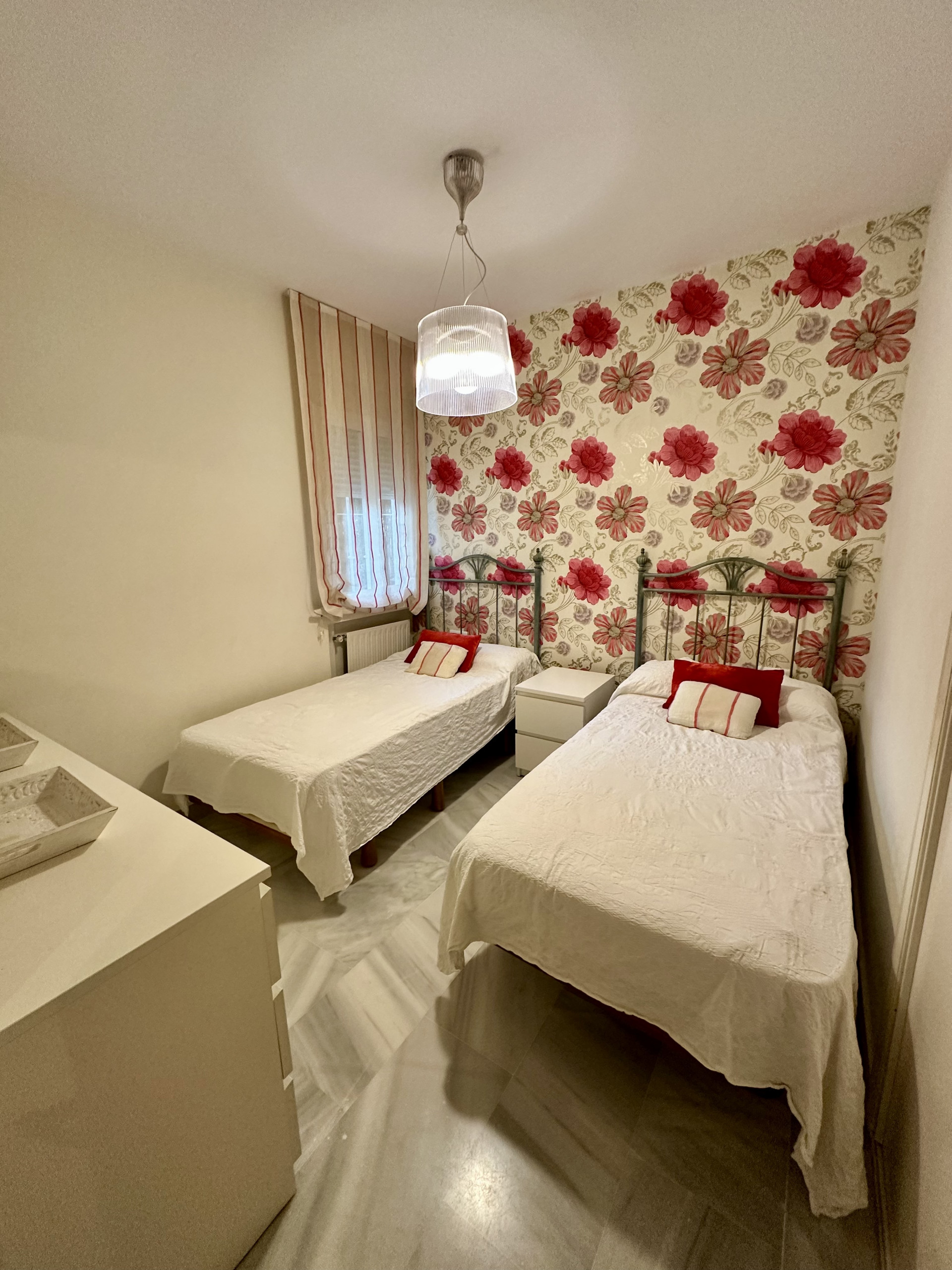 Ground Floor Apartment with Private Garden Near the Beach – Guadalmina Baja, Marbella