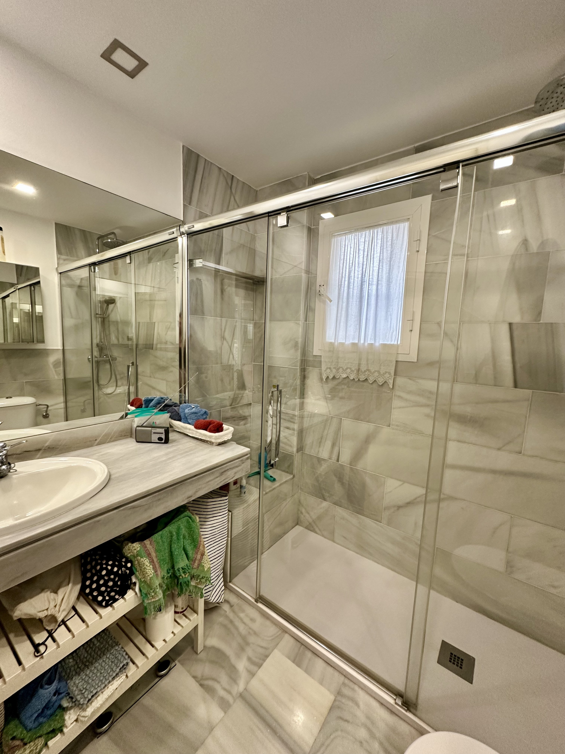 Ground Floor Apartment with Private Garden Near the Beach – Guadalmina Baja, Marbella