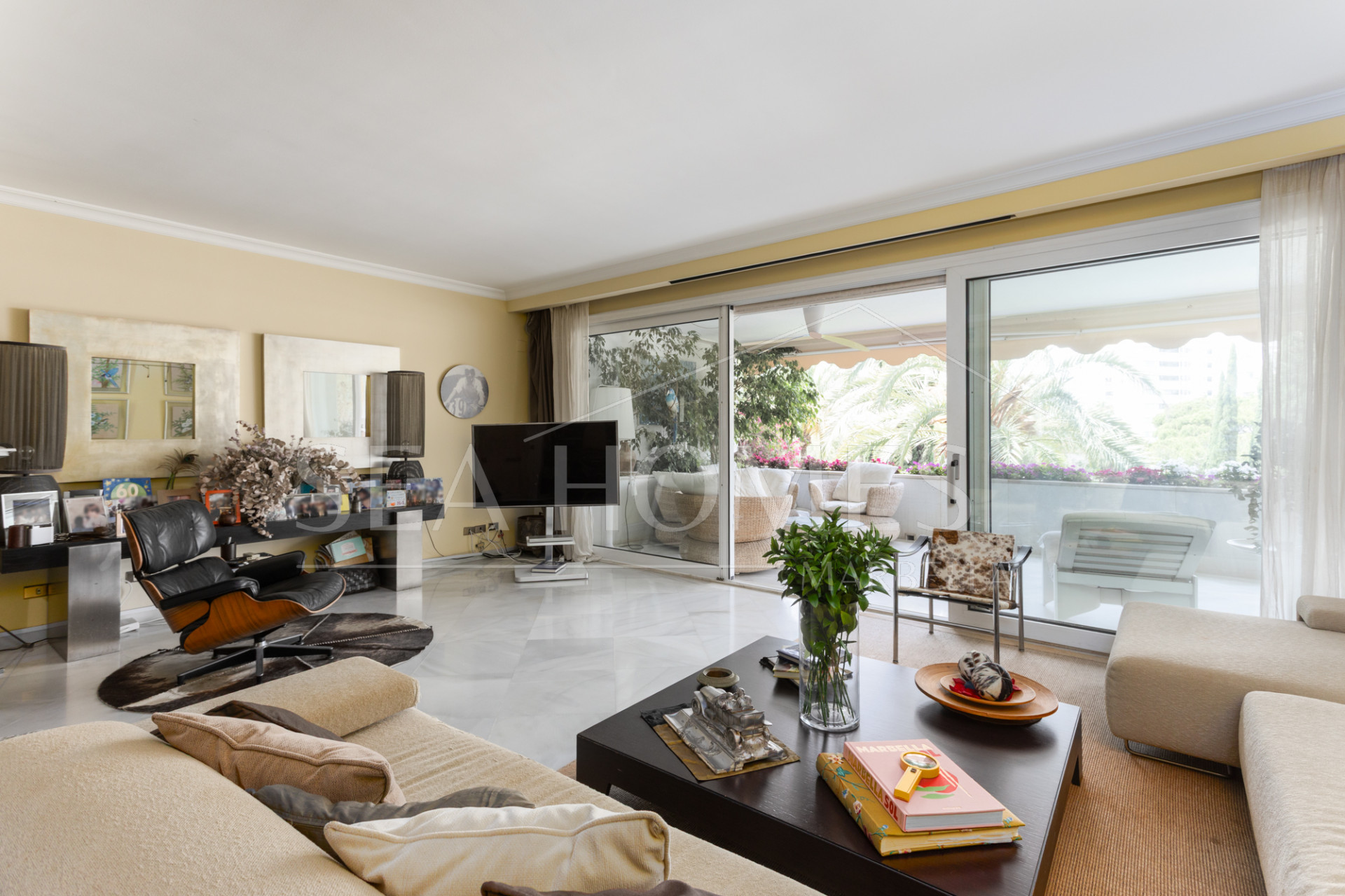 Exclusive Apartment for Sale in the Prestigious Don Gonzalo Complex, Marbella