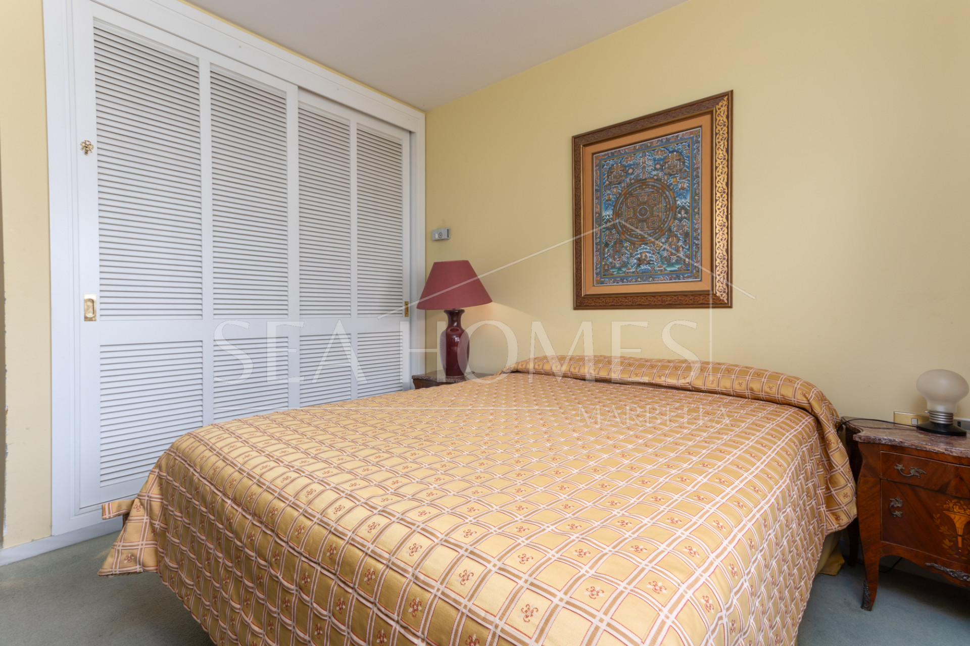 Exclusive Apartment for Sale in the Prestigious Don Gonzalo Complex, Marbella