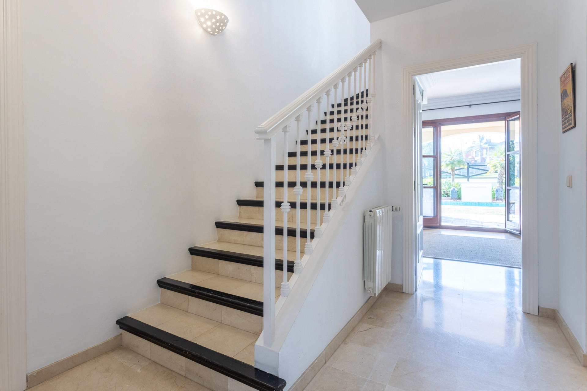 Image 24: Detached Villa For sale, San Pedro de Alcántara, €2,100,000 [HFMs686360]