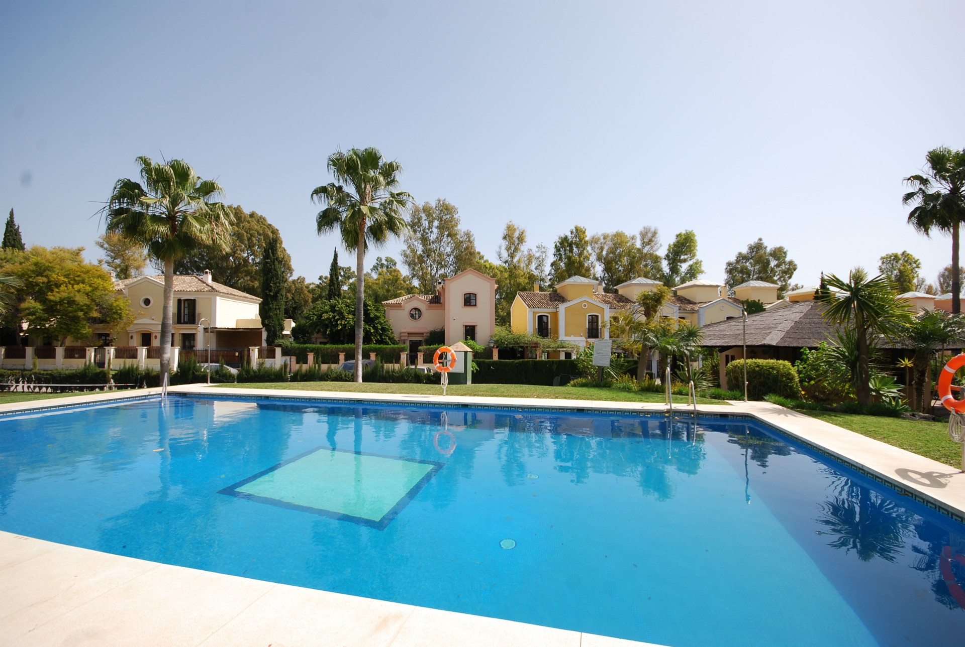 Image {index}: detached villa For sale, San Pedro de Alcántara, €2,100,000 [HFMs686360]