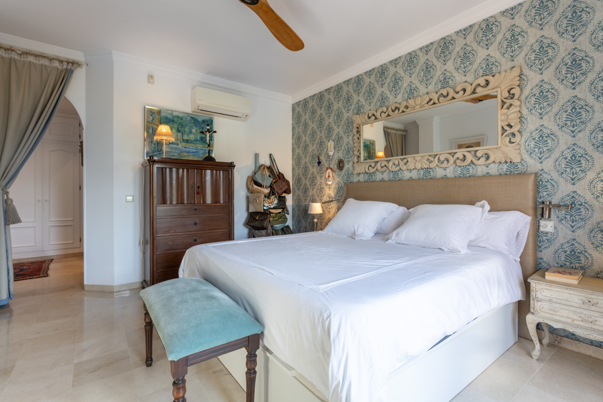 Image 30: Detached Villa For sale, San Pedro de Alcántara, €2,100,000 [HFMs686360]