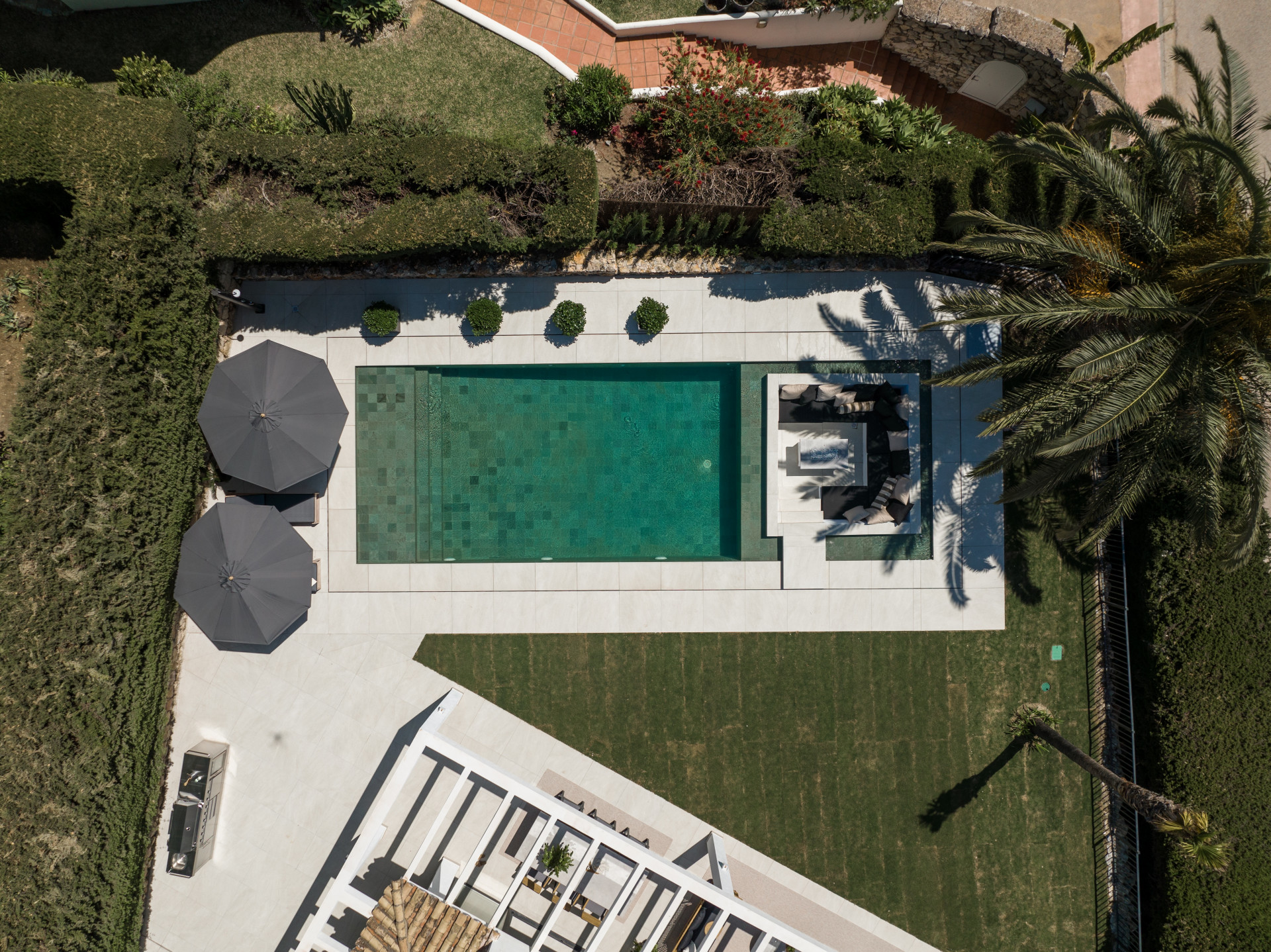Villa Capri, a masterpiece in the Golf Valley, Nueva Andalucía.