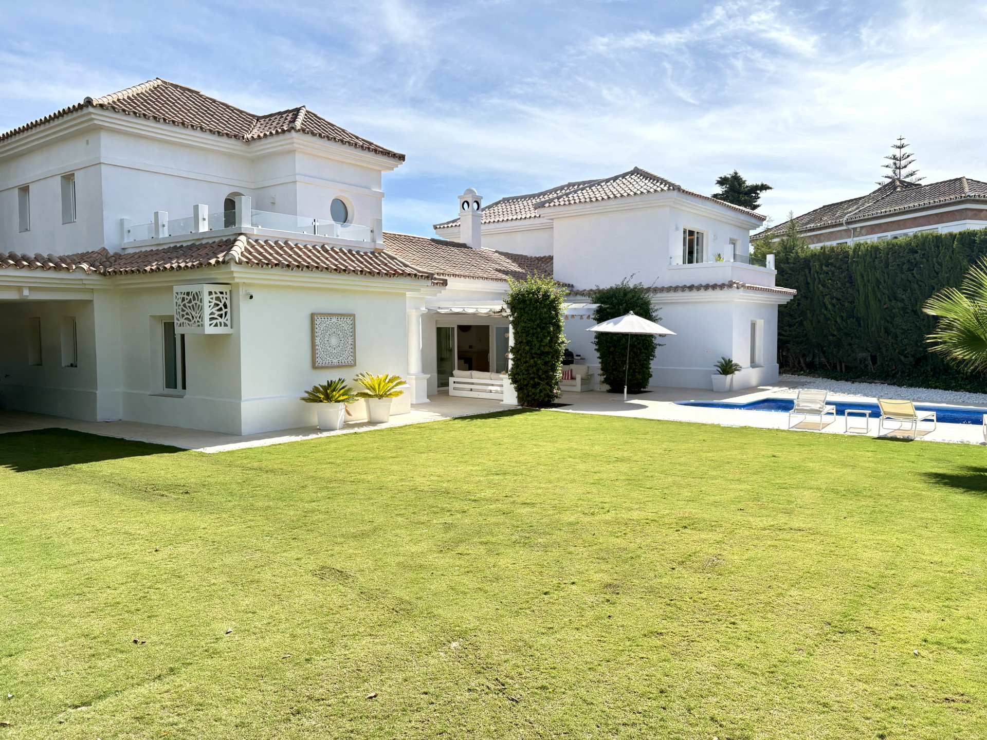 5 Bedroom Villa for sale Sotogrande Costa | Henger Real Estate