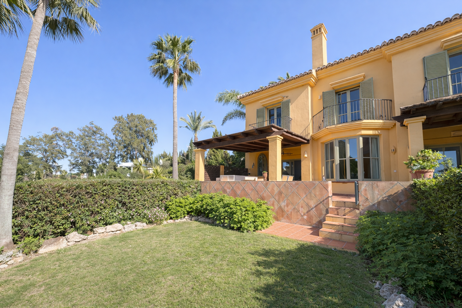 3 Bedroom Semi House for sale Sotogrande Alto | Henger Real Estate