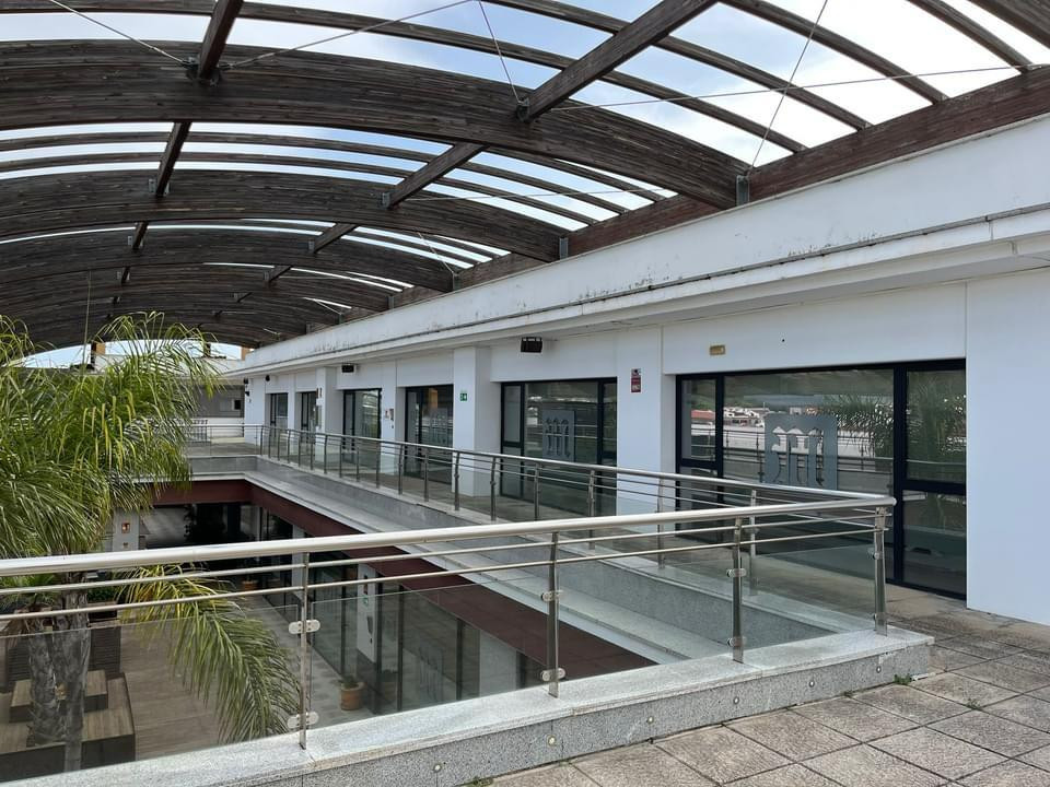 0OfficeSotogrande | Henger Real Estate