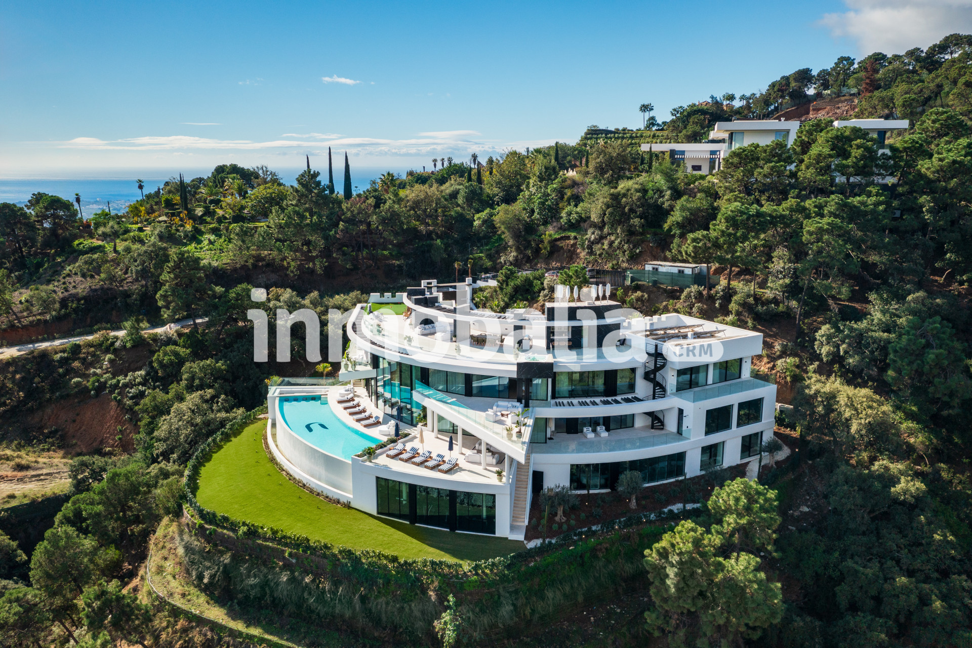 9 Dormitorio Villa en venta La Zagaleta | Henger Inmobiliaria