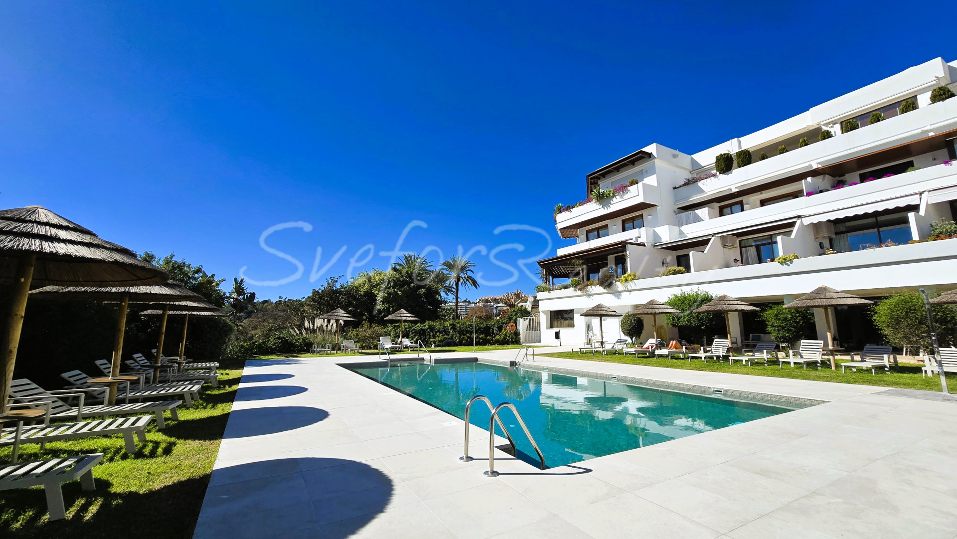 Lägenhet till salu i Nueva Andalucía, Costa del Sol