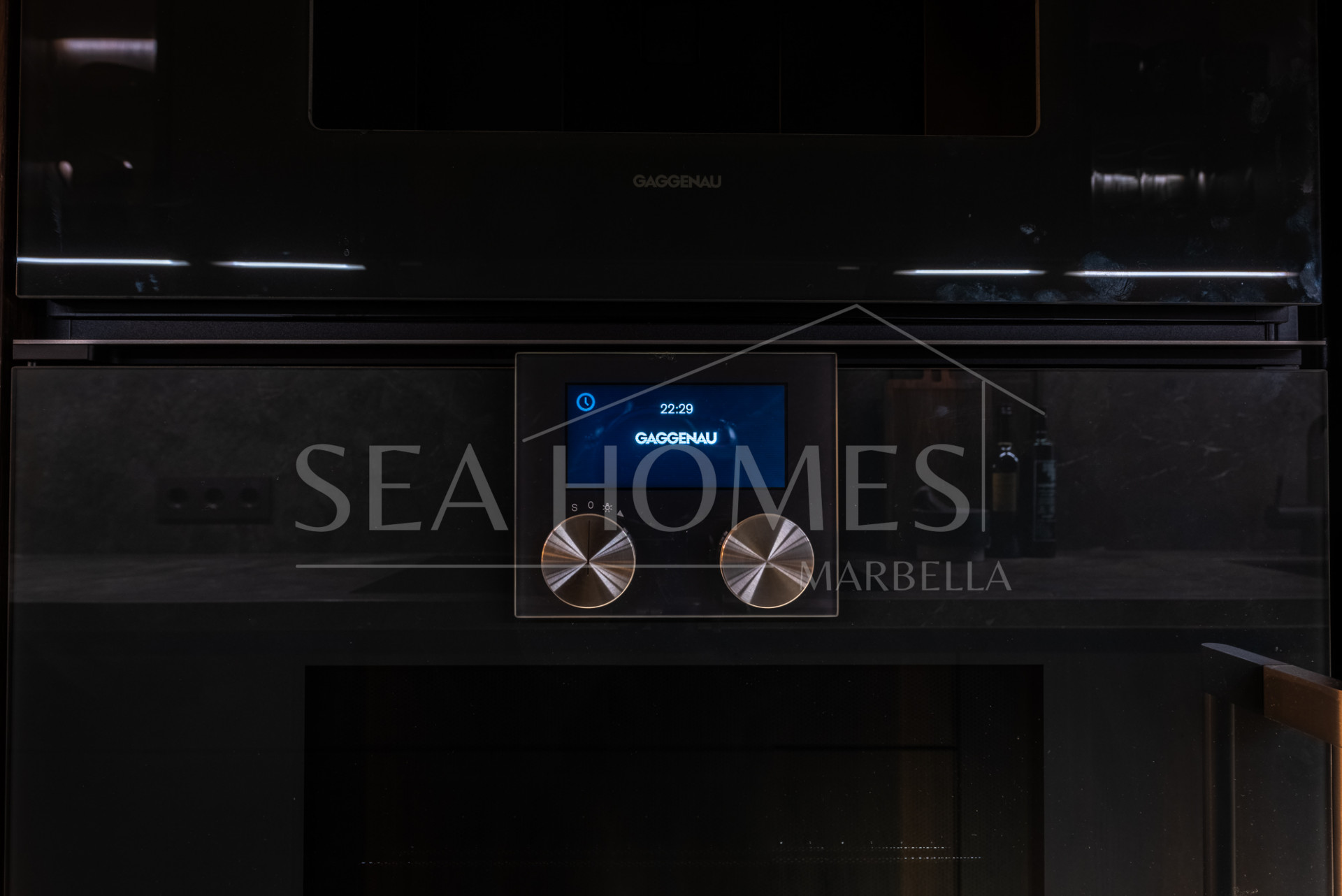 Scandi-style design bungalow in the beachfront Oasis Club on Marbella's Golden Mile.