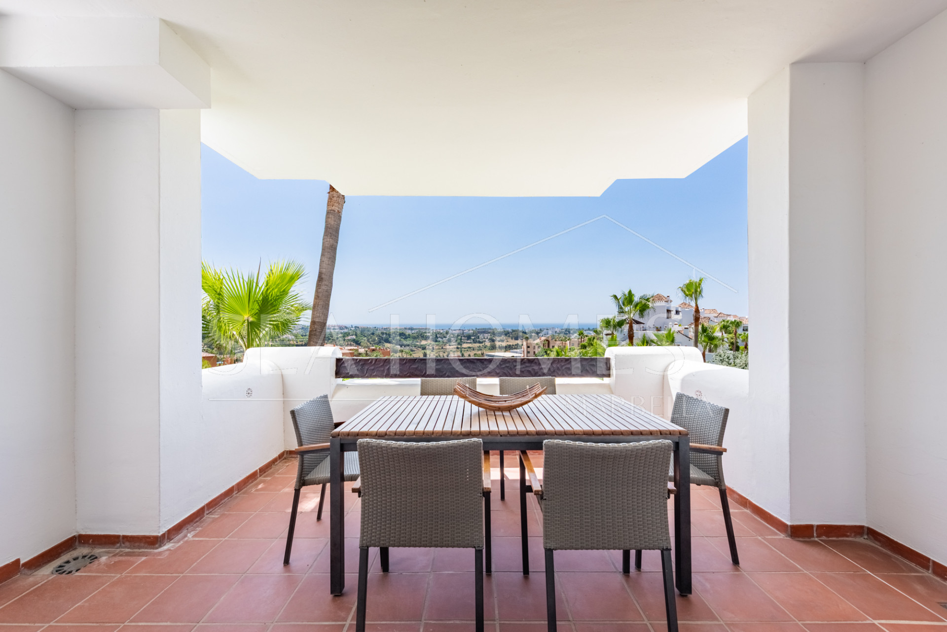 Panoramic Sea View Apartment in a Prime Elevated Position!