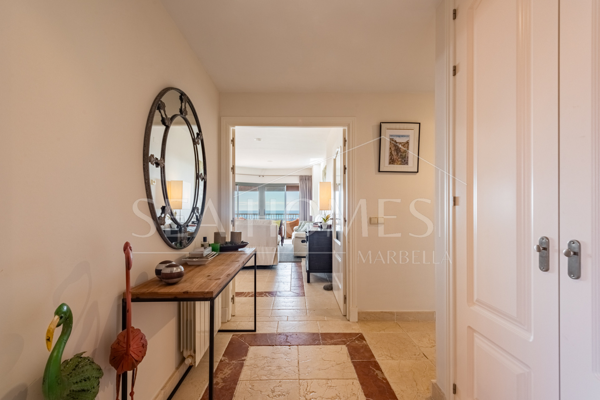Luxurious Penthouse with Panoramic Views in Royal Flamingos, Benahavis