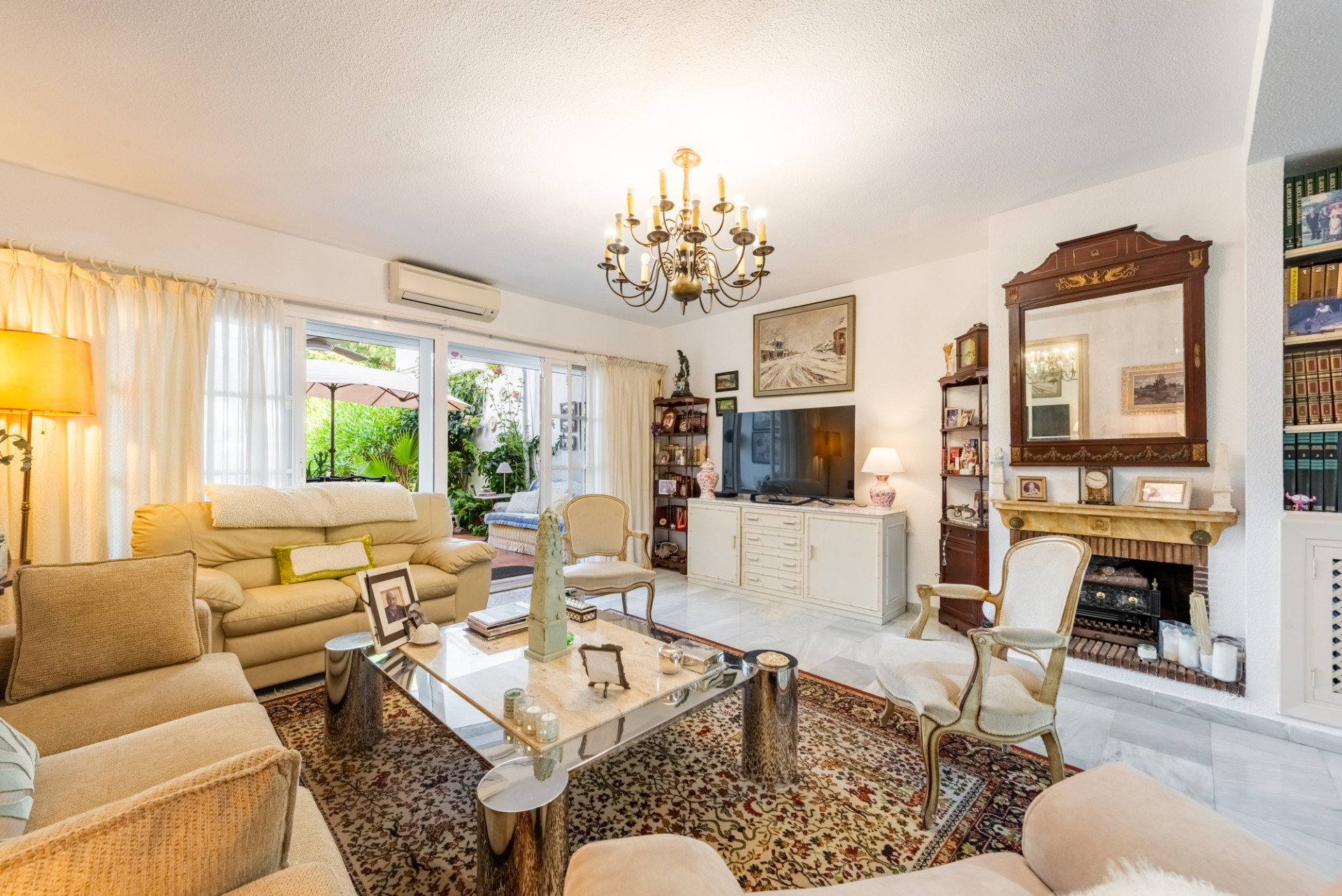 Image 4: Adosada For sale, Estepona, €550,000 [HFMs724146]