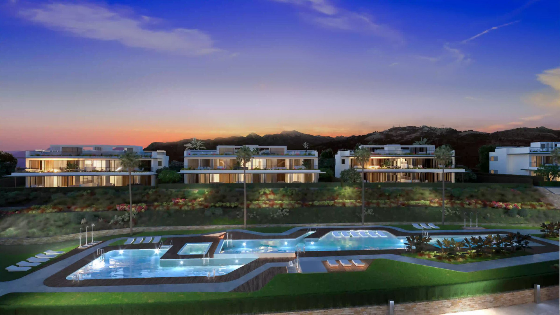 Apartamento de 3 dormitorios de diseño contemporáneo y altas calidades en una urbanización cerrada en primera línea de golf, Marbella