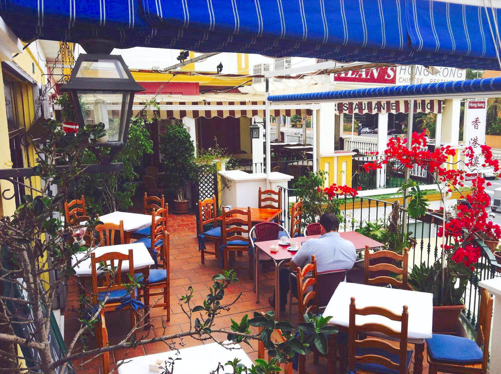 Local  for sale in New Golden Mile, Estepona