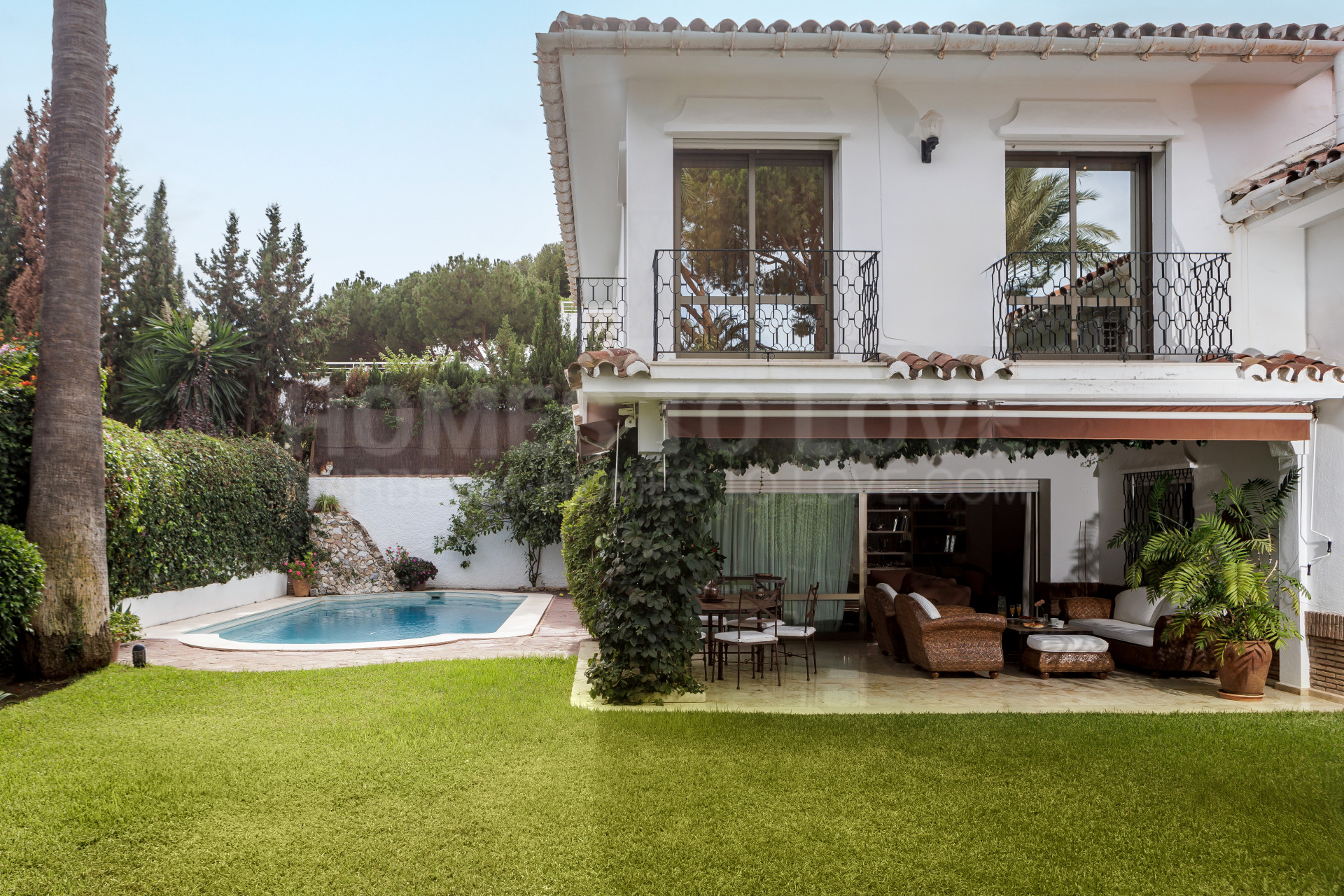 Villa zu verkaufen in Los Monteros, Marbella Ost