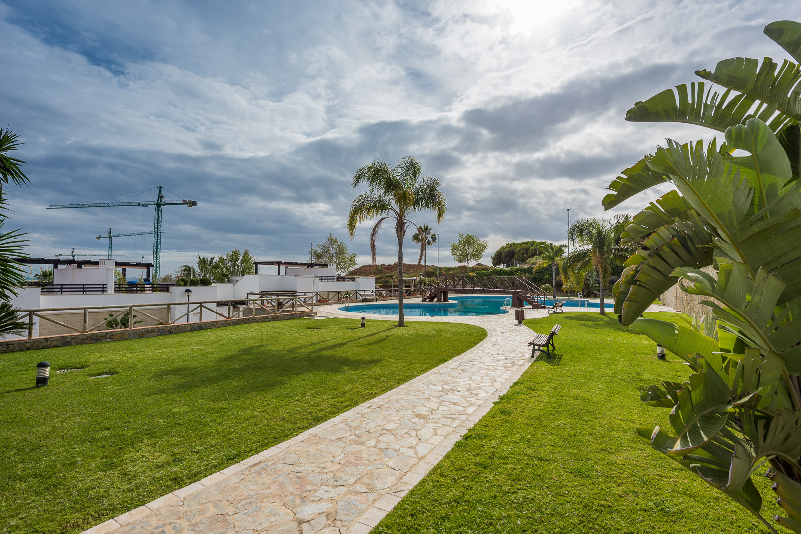 G orgeous Santa Clara Semi detached Villa with Sea and Golf Views