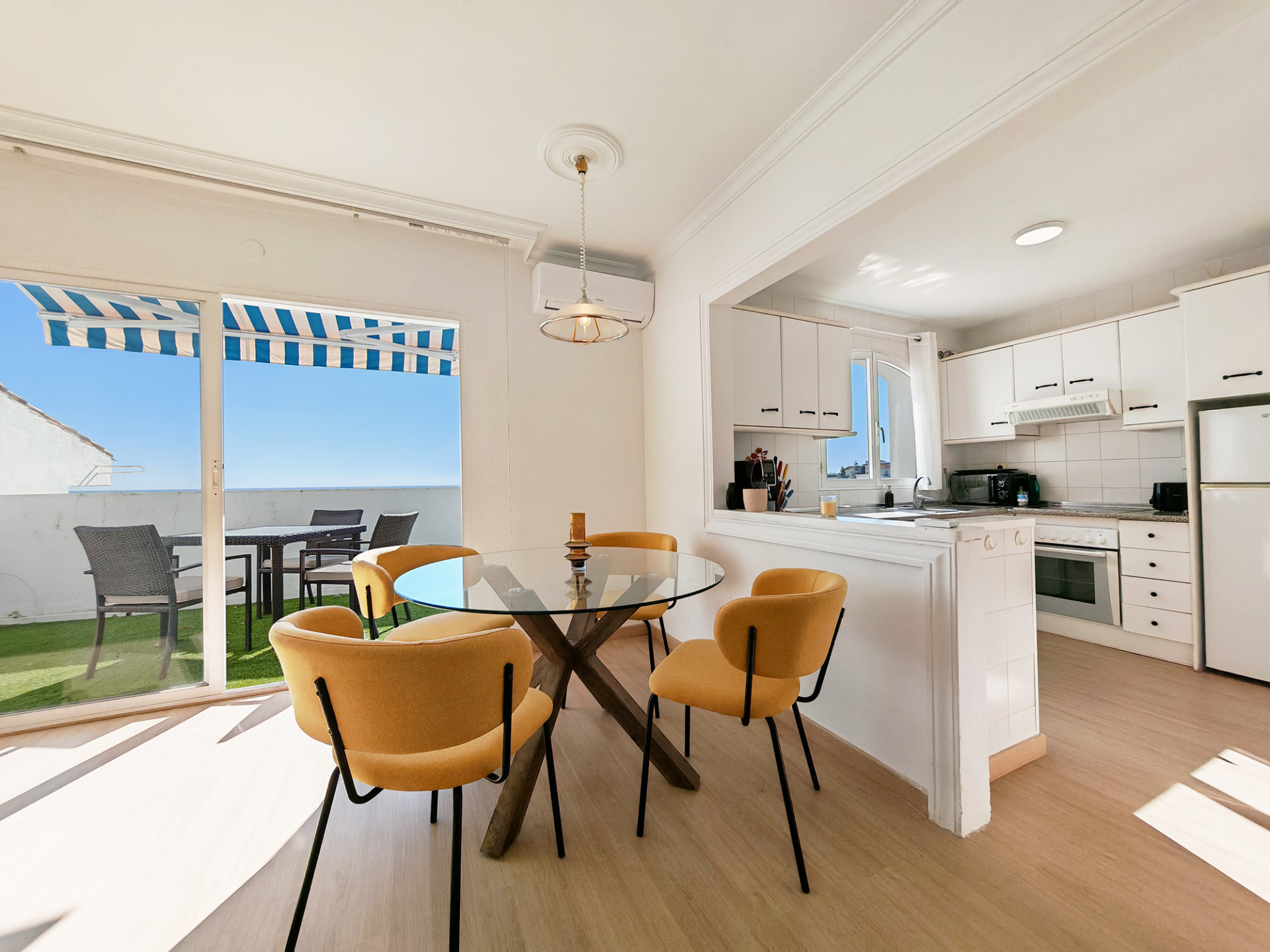 Penthouse in Sitio de Calahonda - Image 4