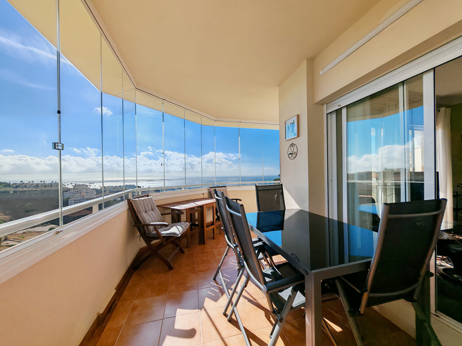 Apartment in Sitio de Calahonda - Image 2